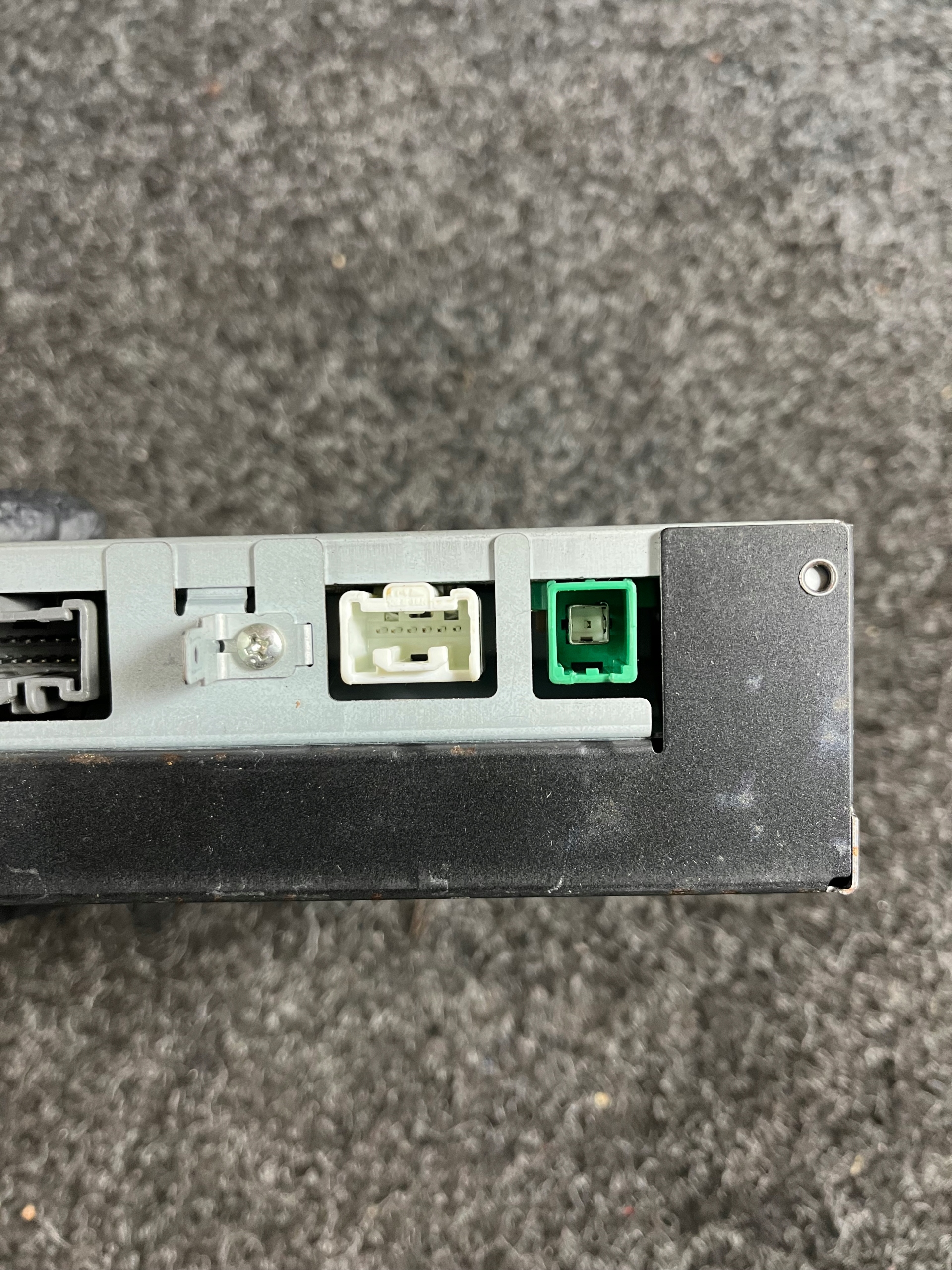 mazda 5 и . CR считыватель навигации CC33 66 8FX