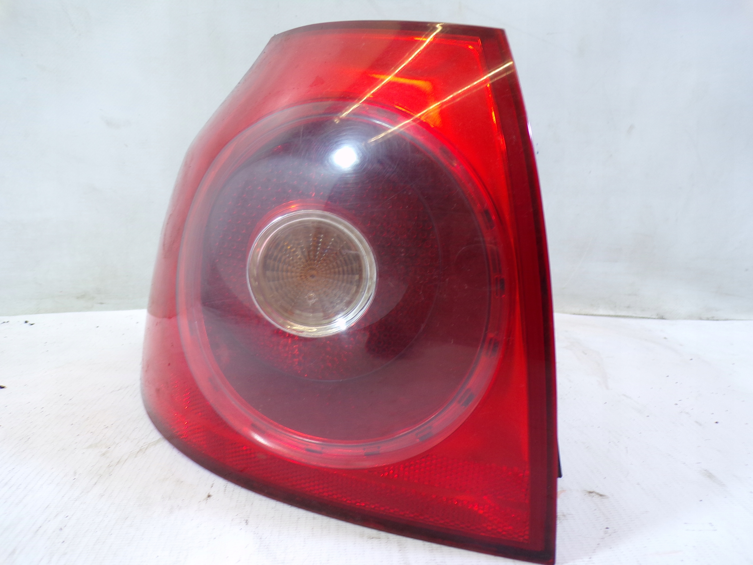 light rear rear part left VOLKSWAGEN GOLF 5 V HB 5D (2) (K)