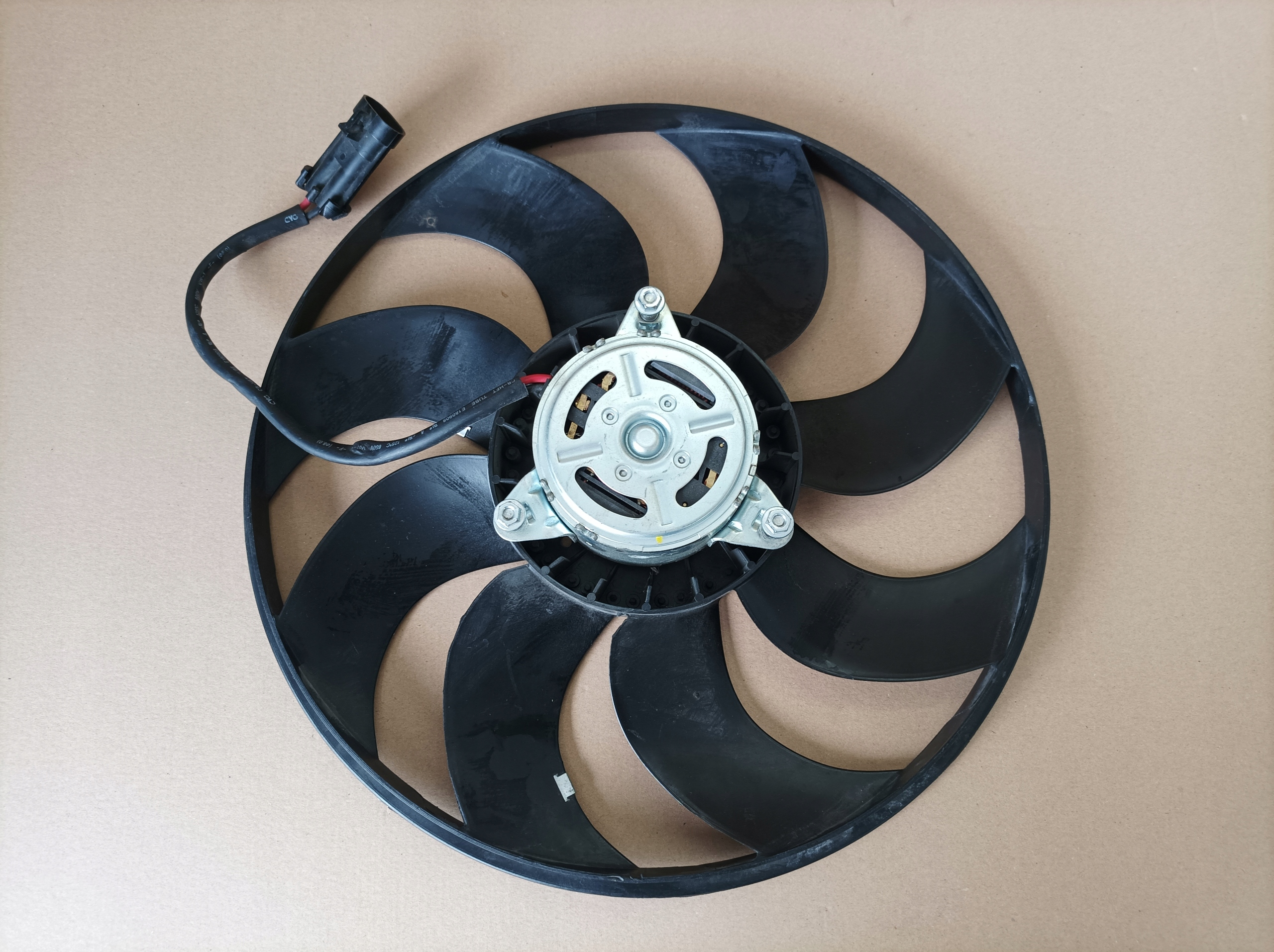 FIAT 500 ABARTH USA ventilátor chladiče