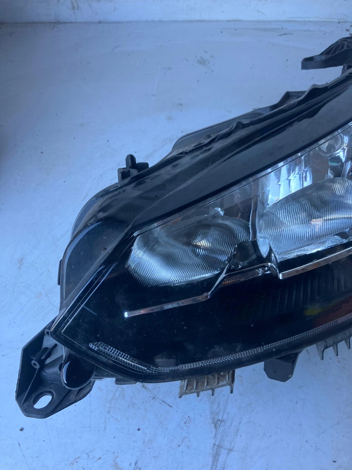 light left front PEUGEOT 208 II complete 9823193980