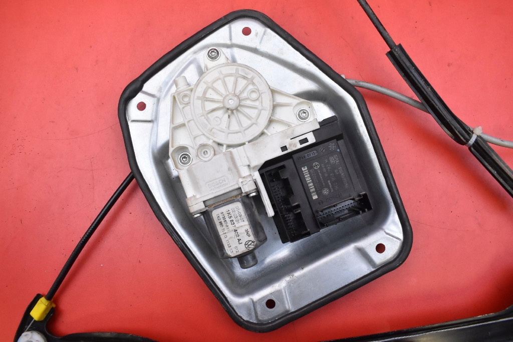 window regulator right front EU 1K5837402AJ VW JETTA 5 V sedan 05-11