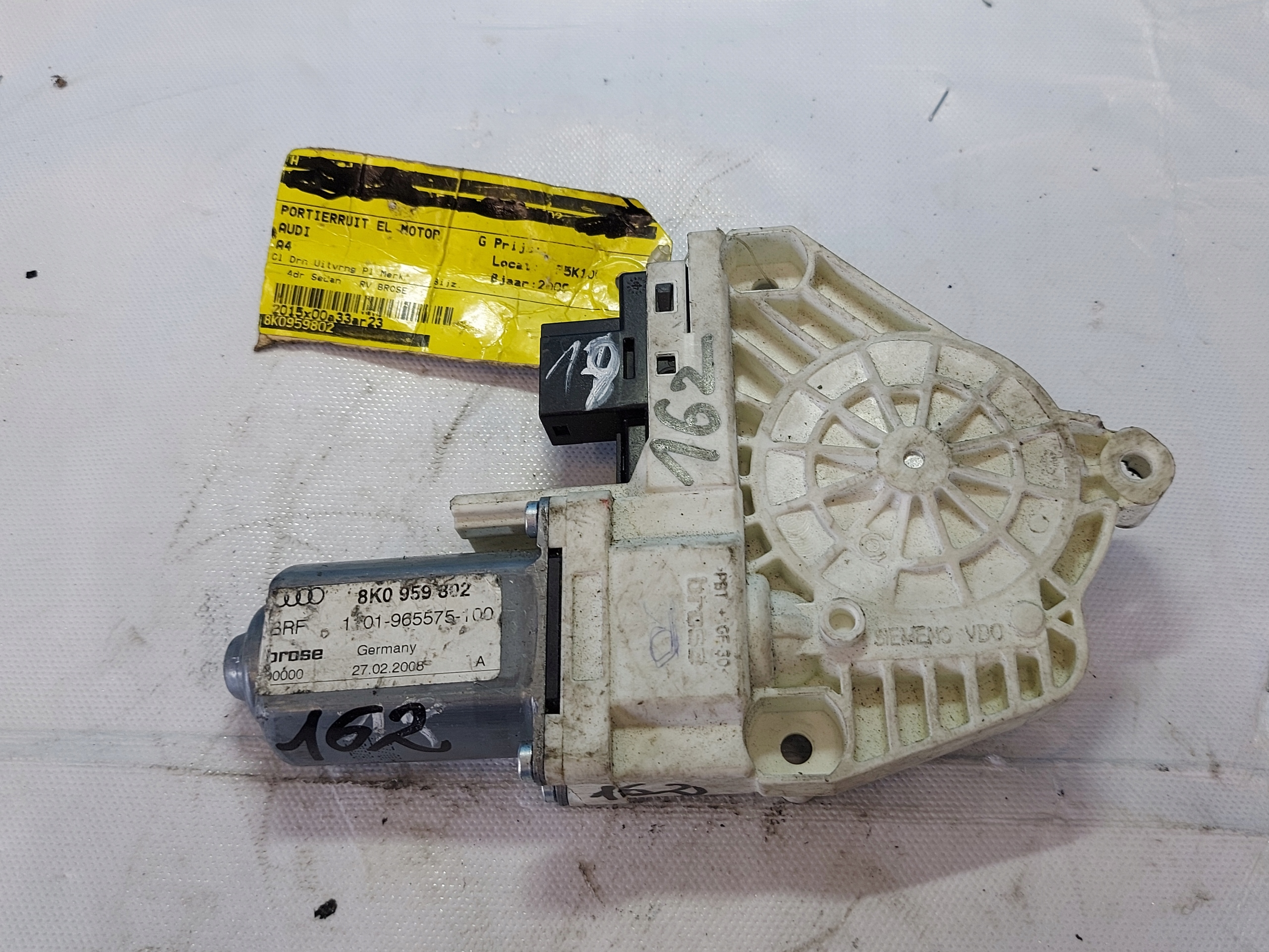 engine lifting windows A4 B8 8K0959802 right front