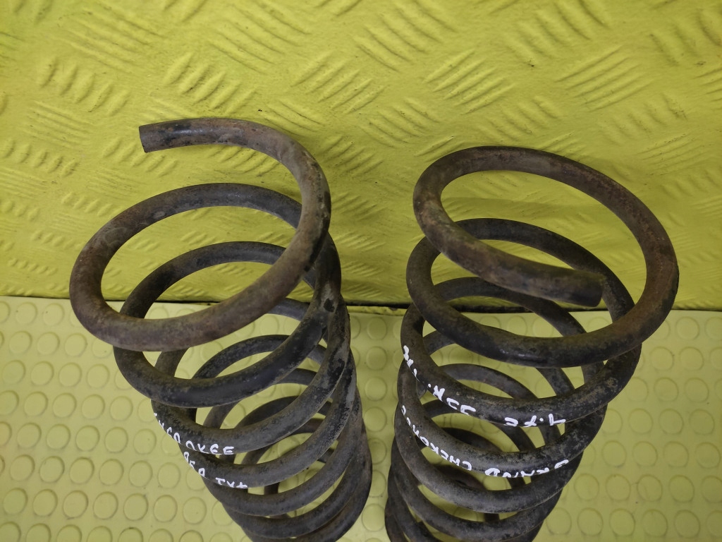 JEEP GRAND CHEROKEE 4.7 V8 springs springing rear part