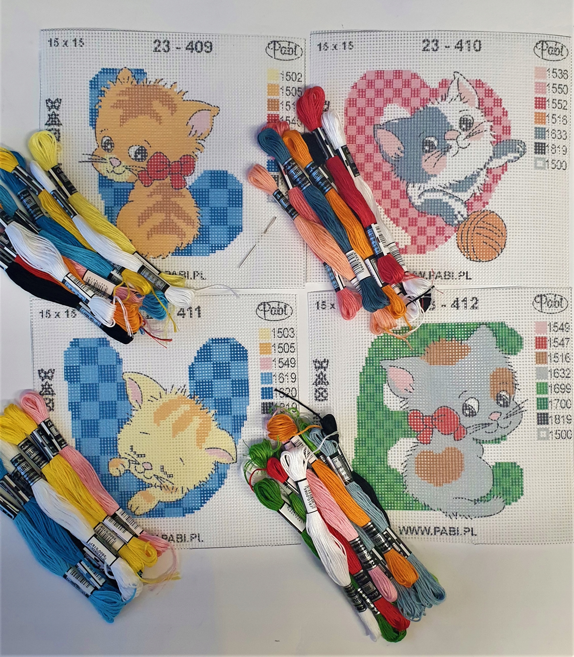 Kanva 4 kusy mulina jehla křížková výšivka 15x15