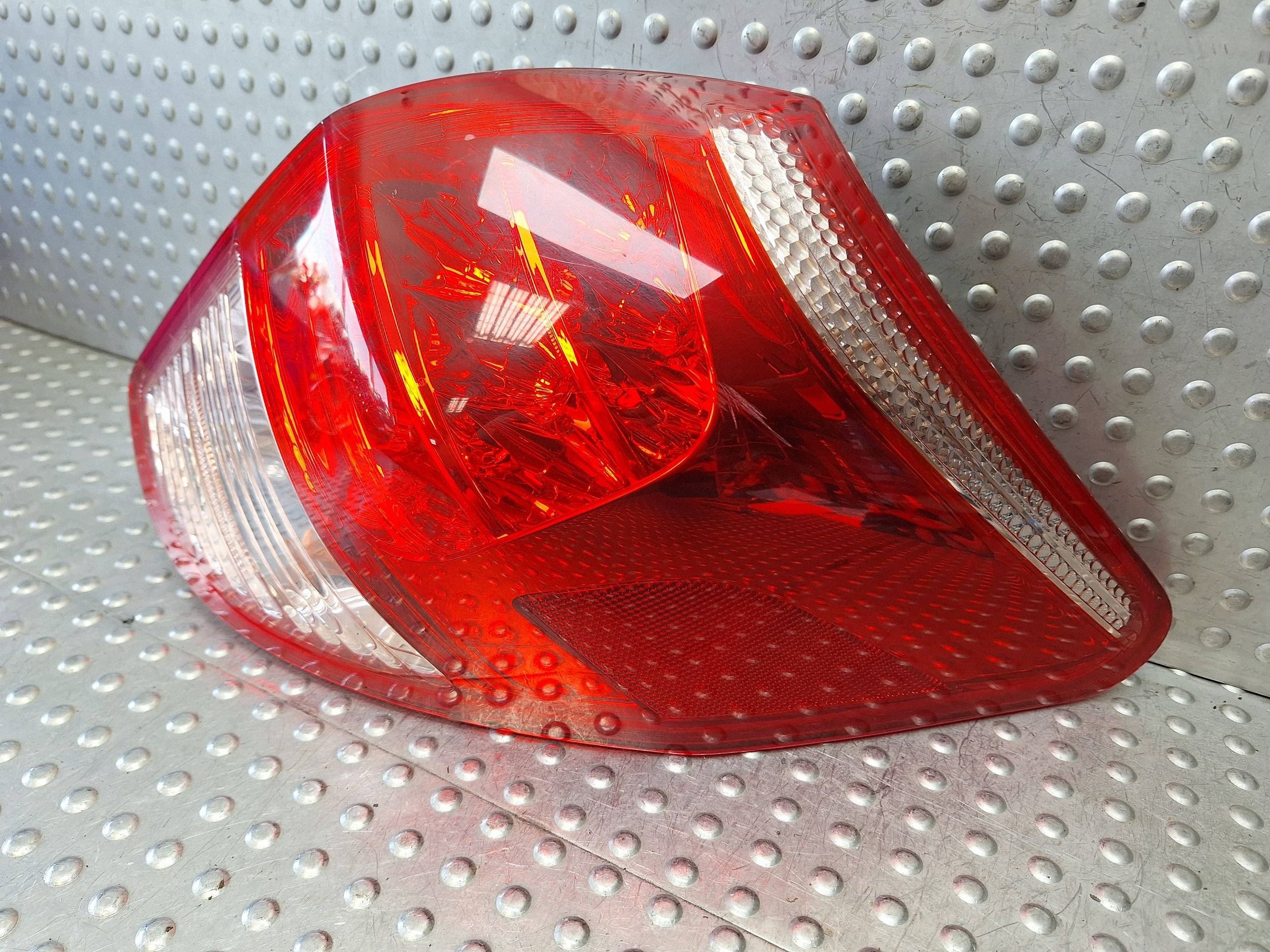 light rear part right TOYOTA RAV 4 06-09 EU