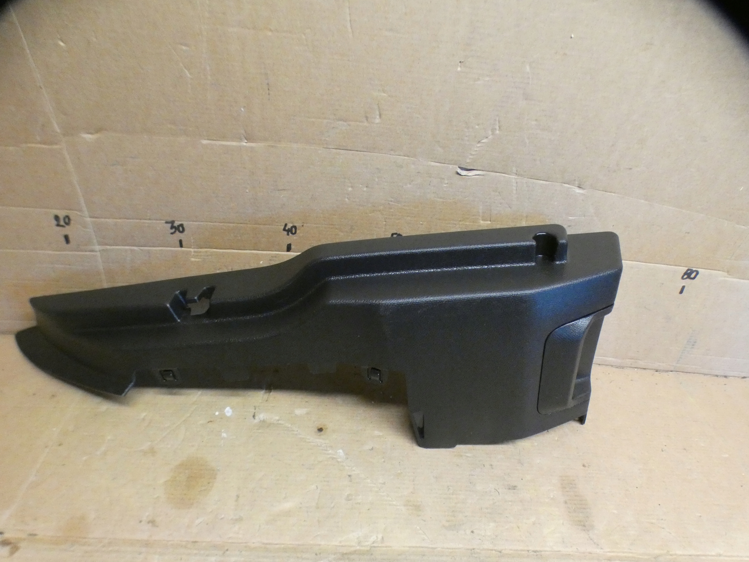 Citroen C4 III e-C4 21- cover rear part rear boot right 98343856ZD