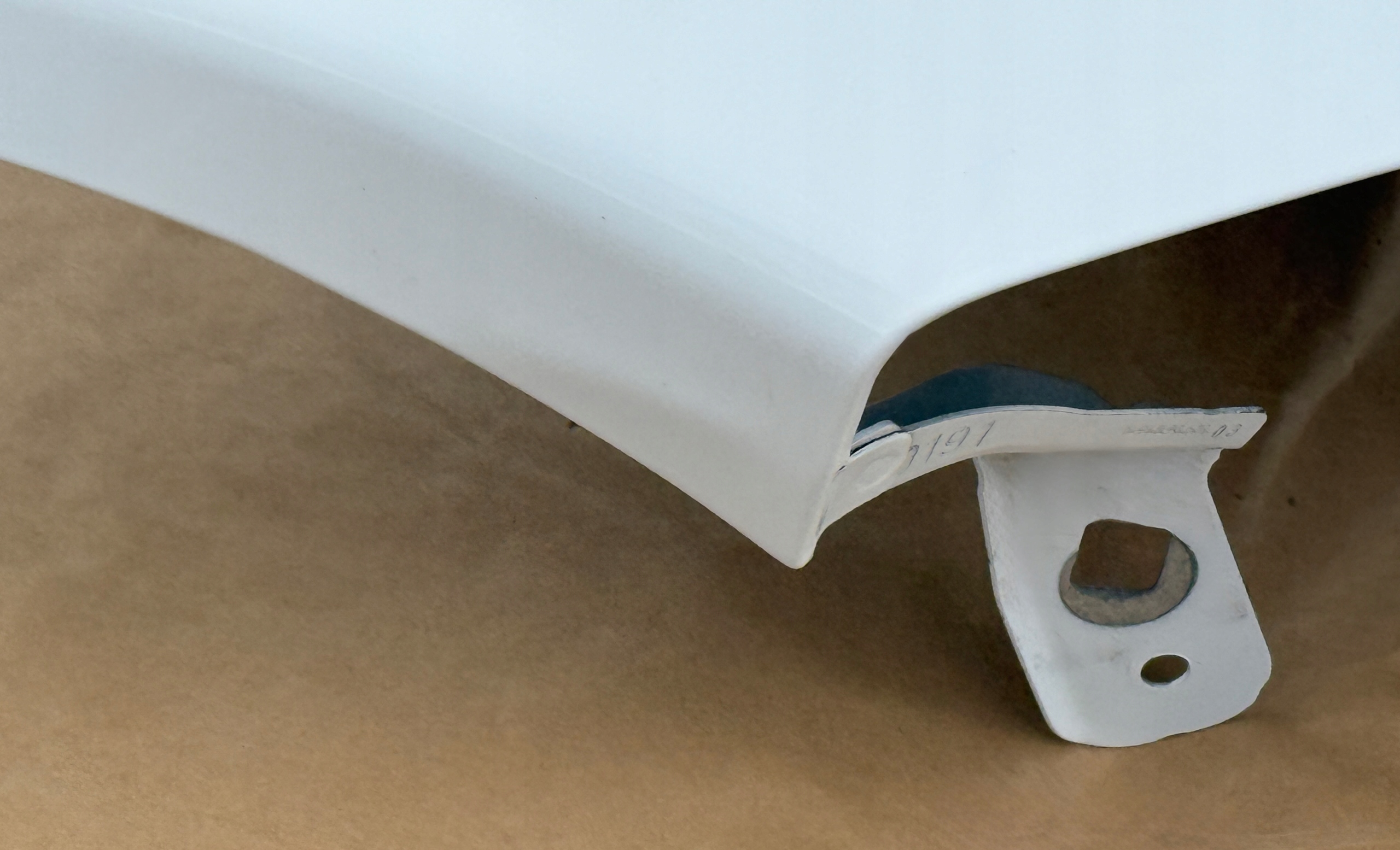 B27f8aee4822819a477f7cb4b8ad