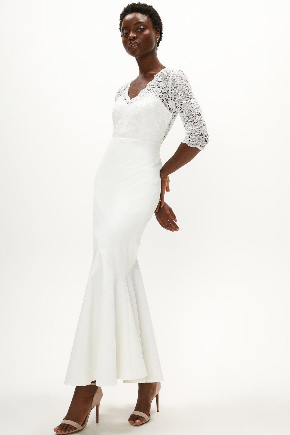 HC62202 Coast Svatební Šaty S Krajkou