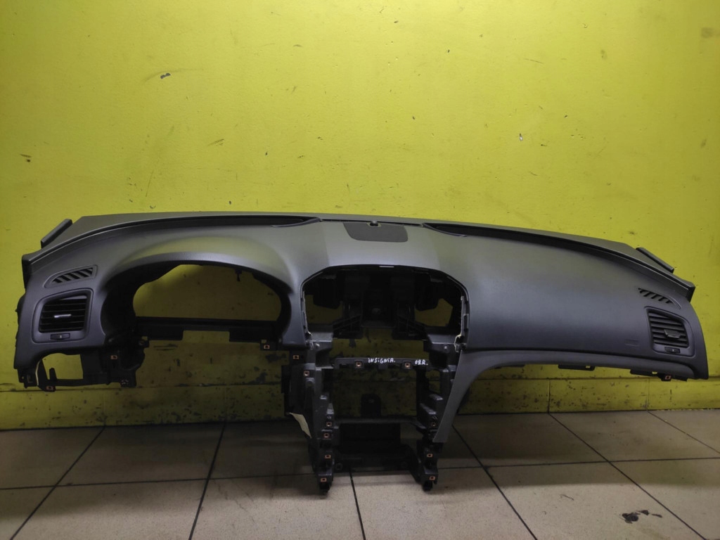 OPEL INSIGNIA cockpit dashboard instrument panel