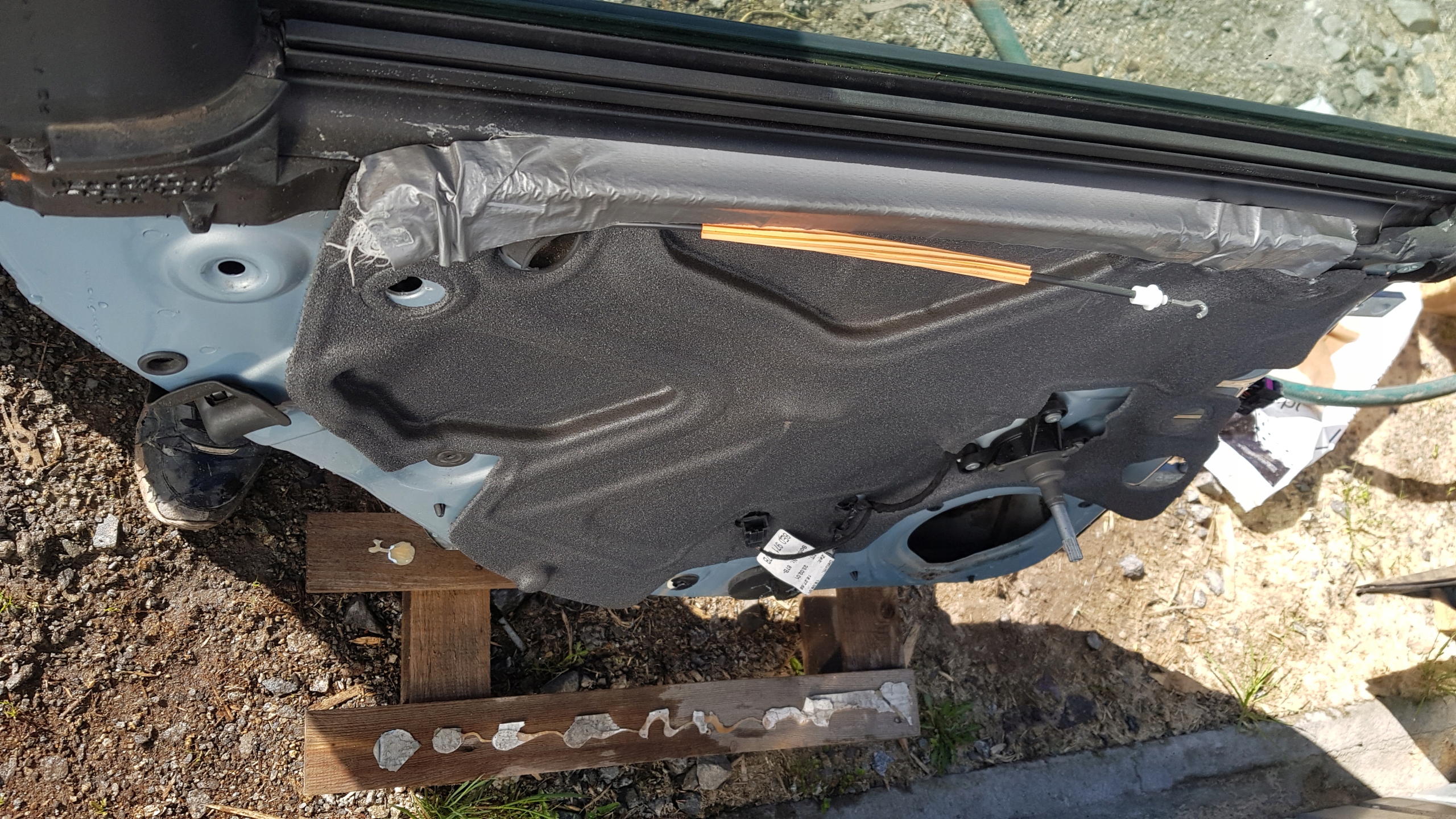 AUDI A4 B6 left rear part door LY7R KOMBI complete 1.9 TDI