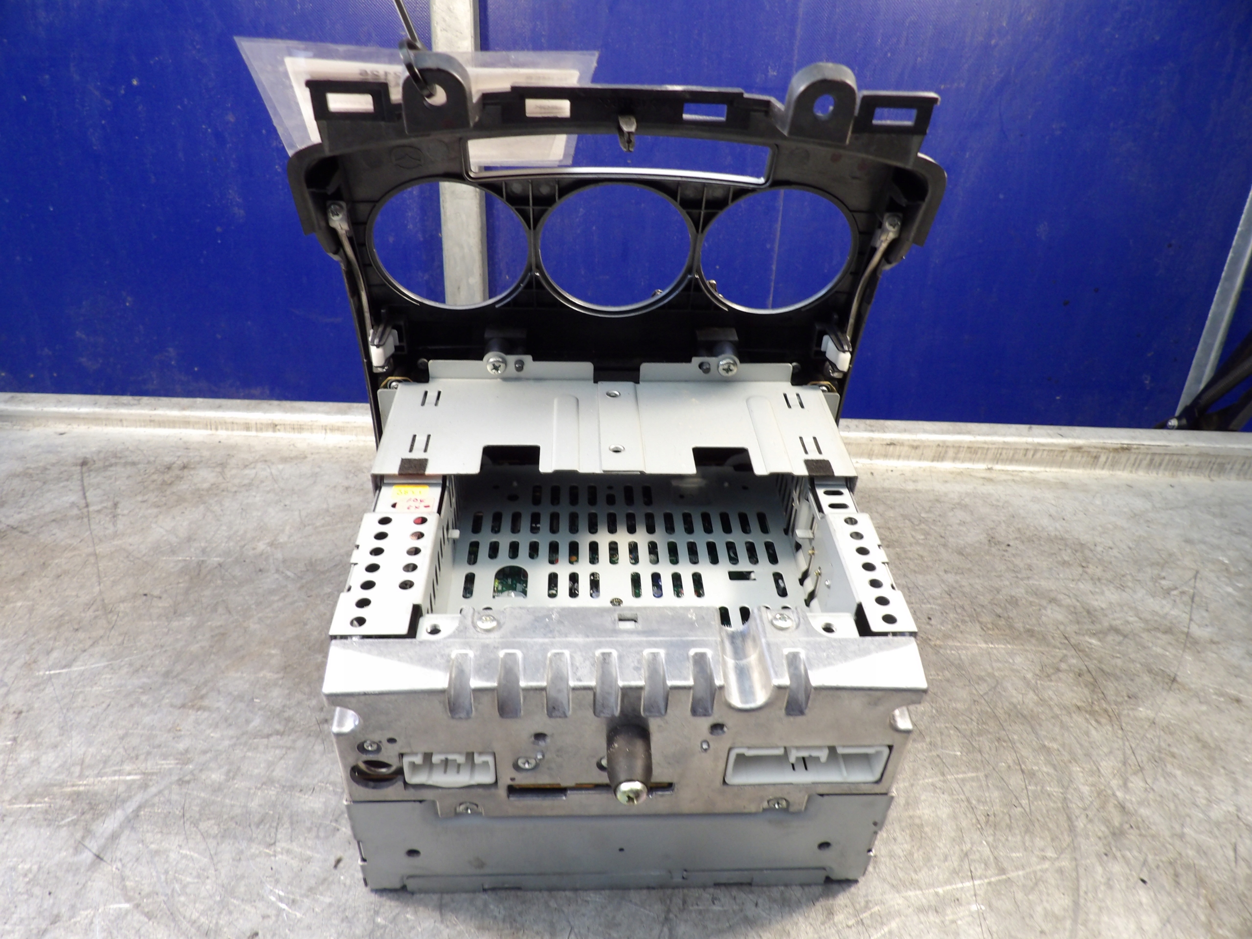 Mazda V 5 radio 14793821 10R-02 2764