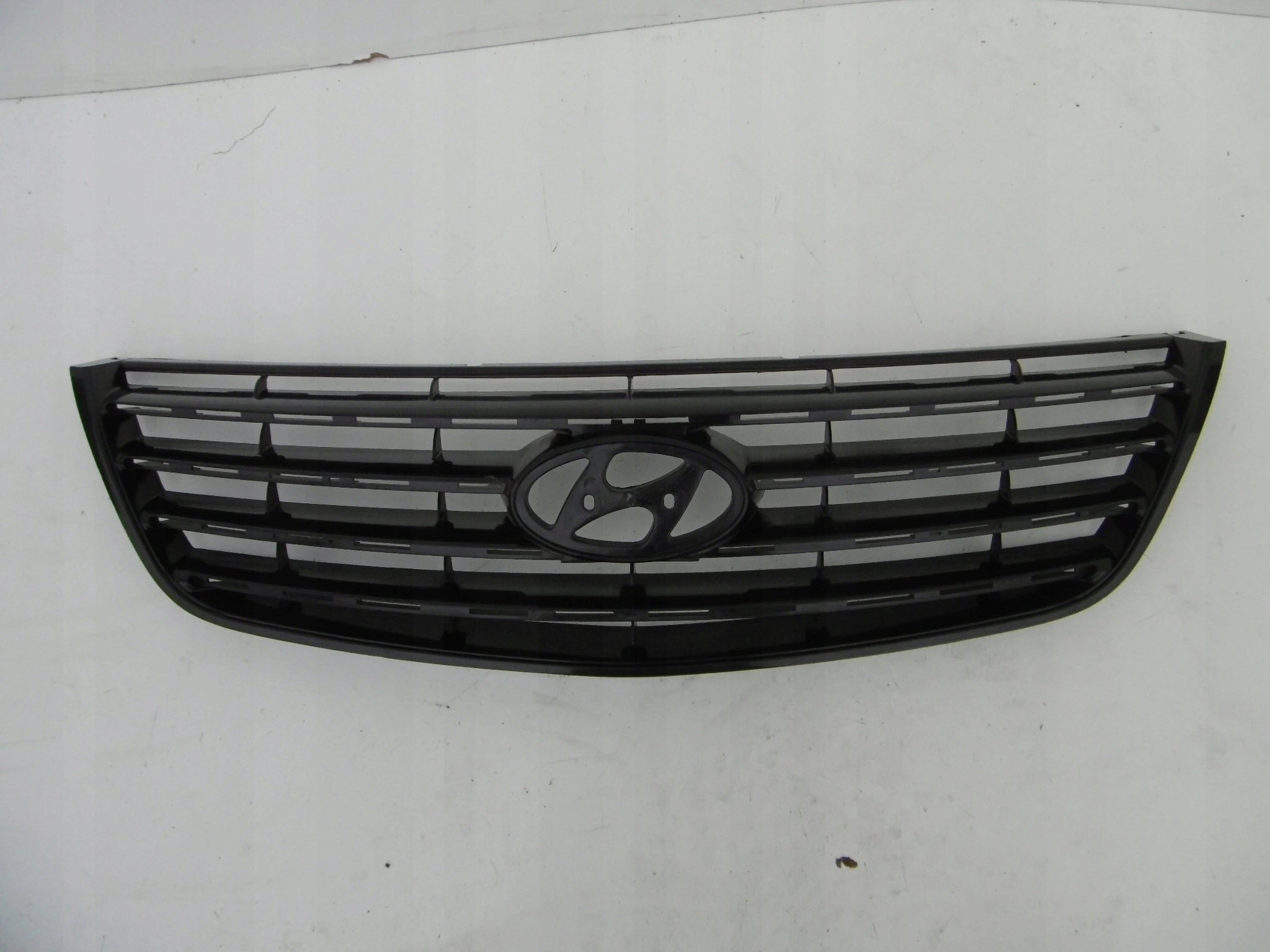 Hyundai AZERA 06-08 решетка радиатора оригинал