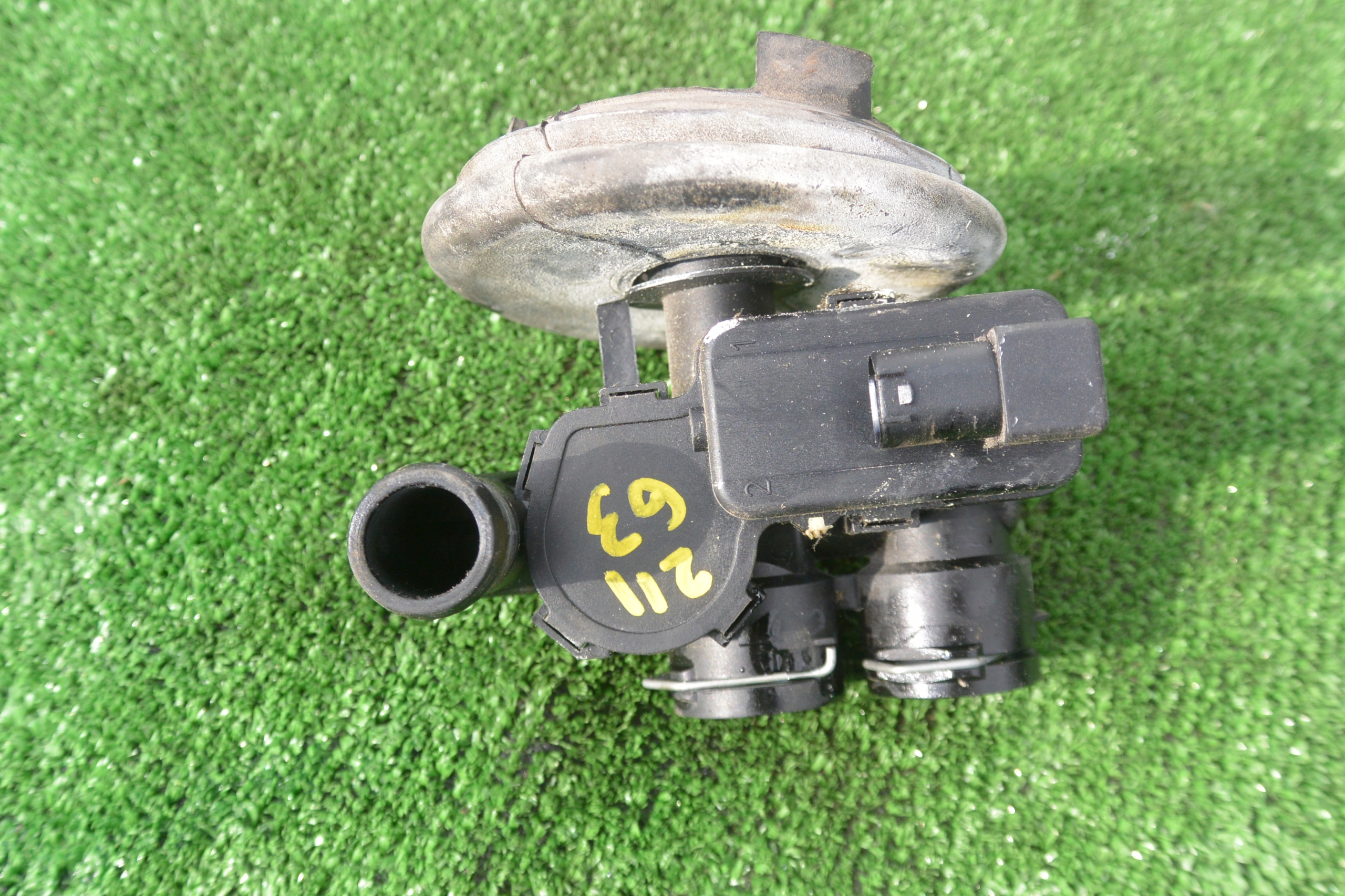 Vanne Bloc de chauffage complet Circulation d’eau MERCEDES-BENZ E-KLASA W211