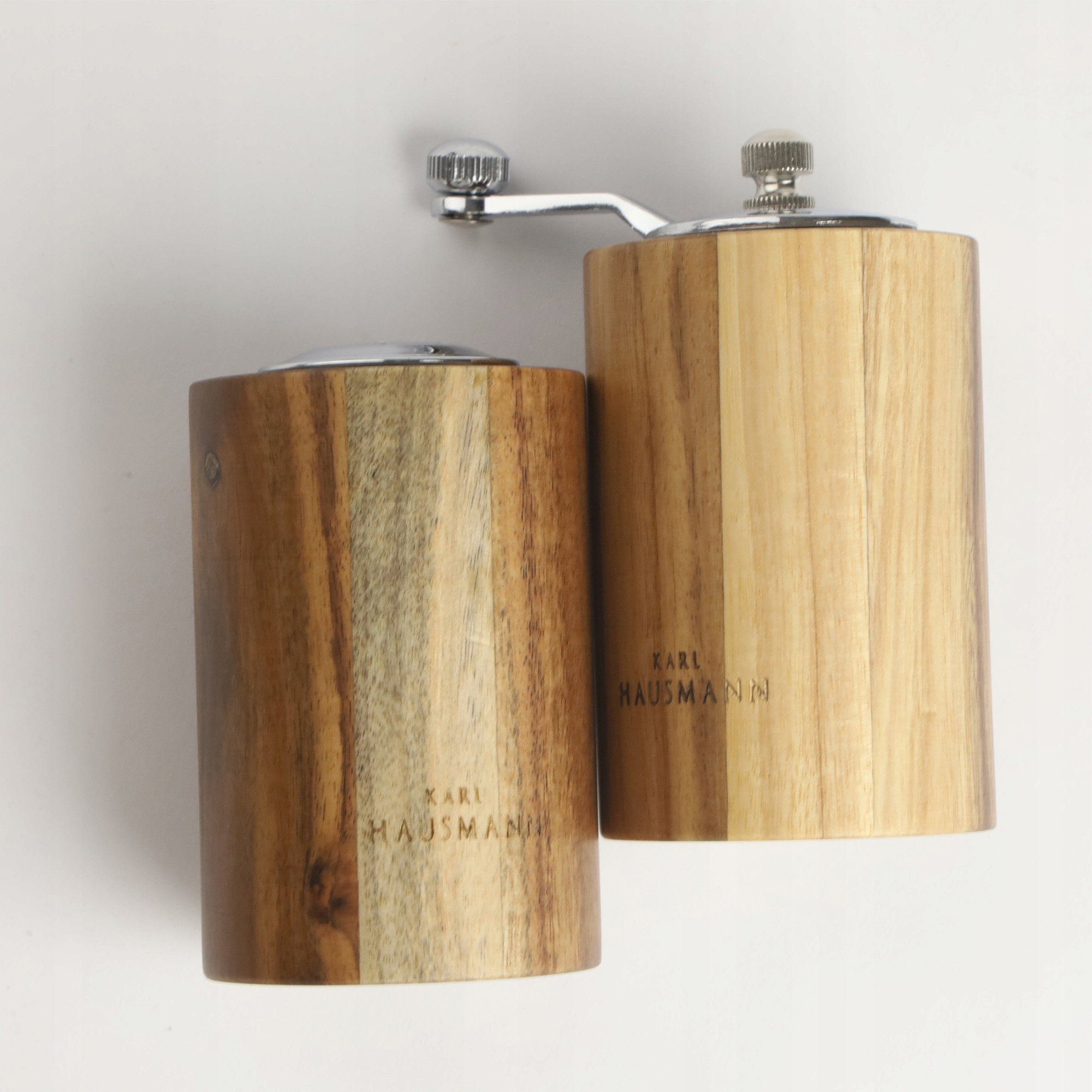 ZESTAW RĘCZNYCH MŁYNKÓW DO MIELENIA SOLI PIEPRZU PRZYPRAW DREWNIANE