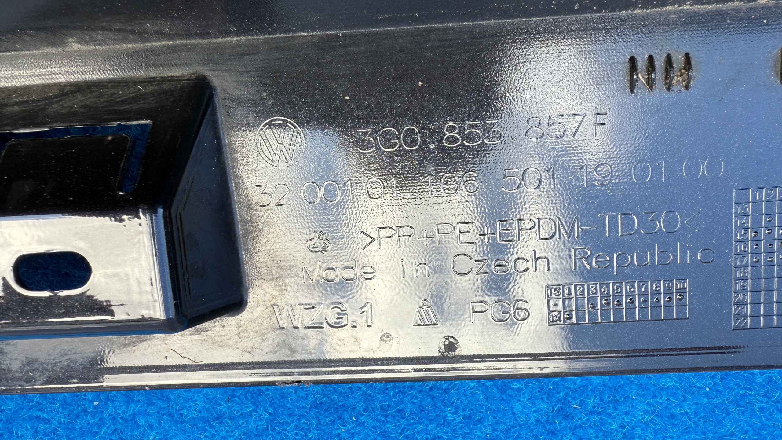 VW PASSAT B8 3G 3G0 left moulding threshold threshold left 3G0853857F C415PM