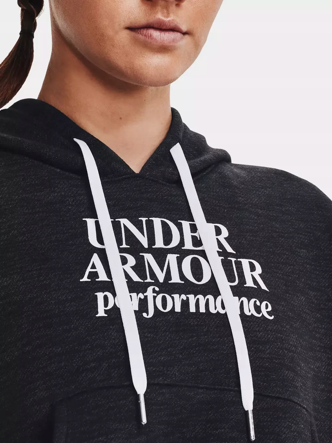 Under Armour Mikina Essential Script Hoodie-BLK černá