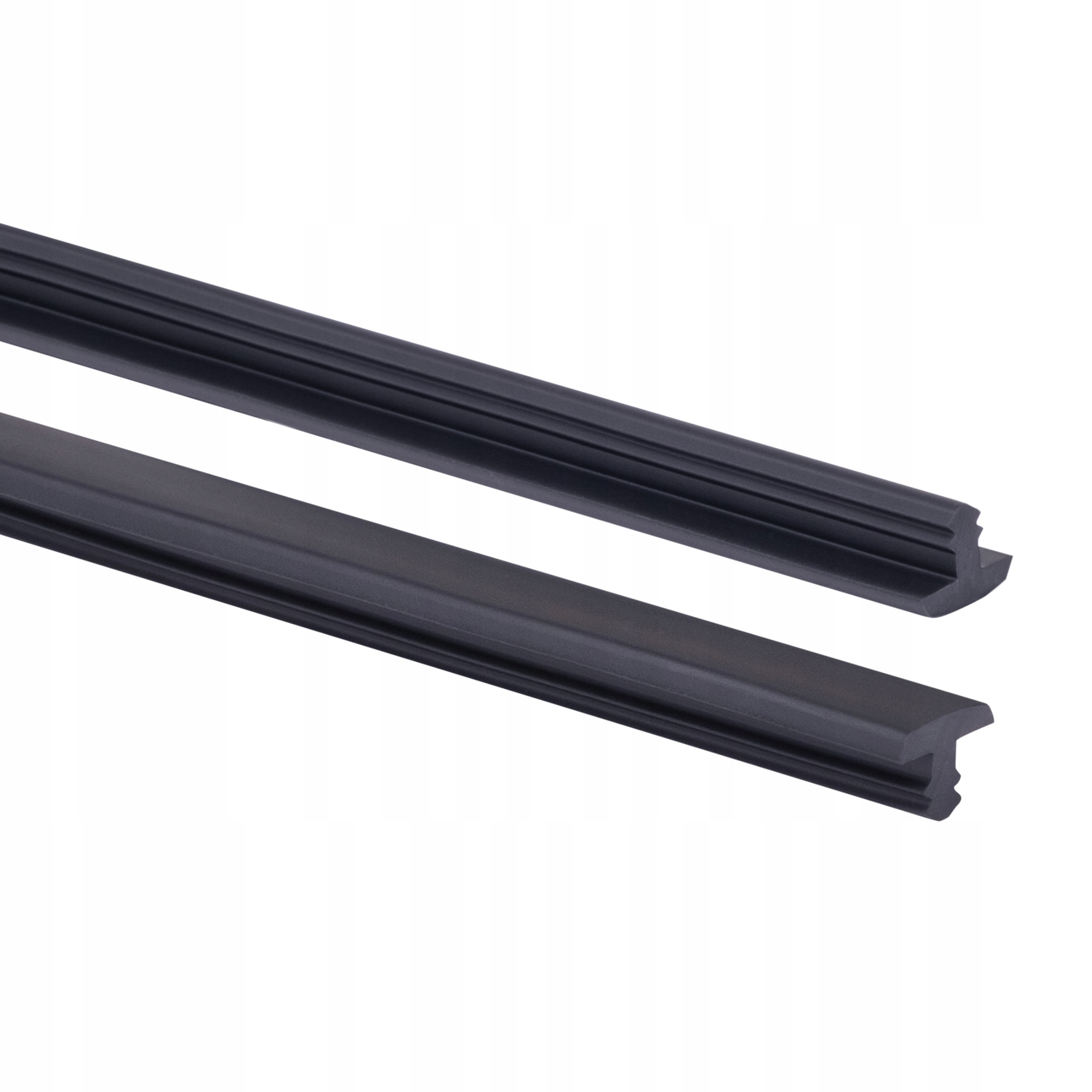 Protišmykový schodiskový profil čierny, 4,5 mm, drážkovaný, 25 m