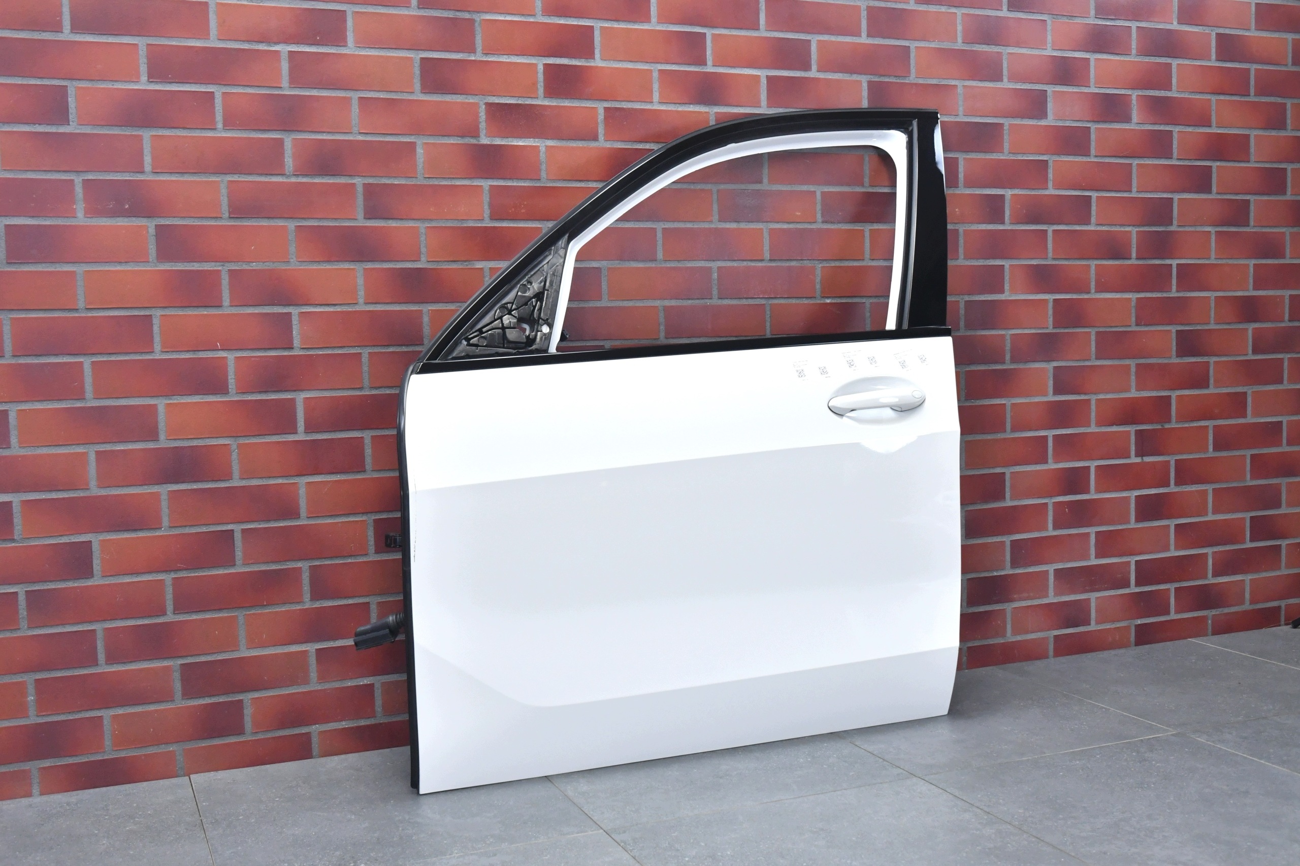 door left front front BMW X5 G05 X5M F95 A300 ALPINWHITE