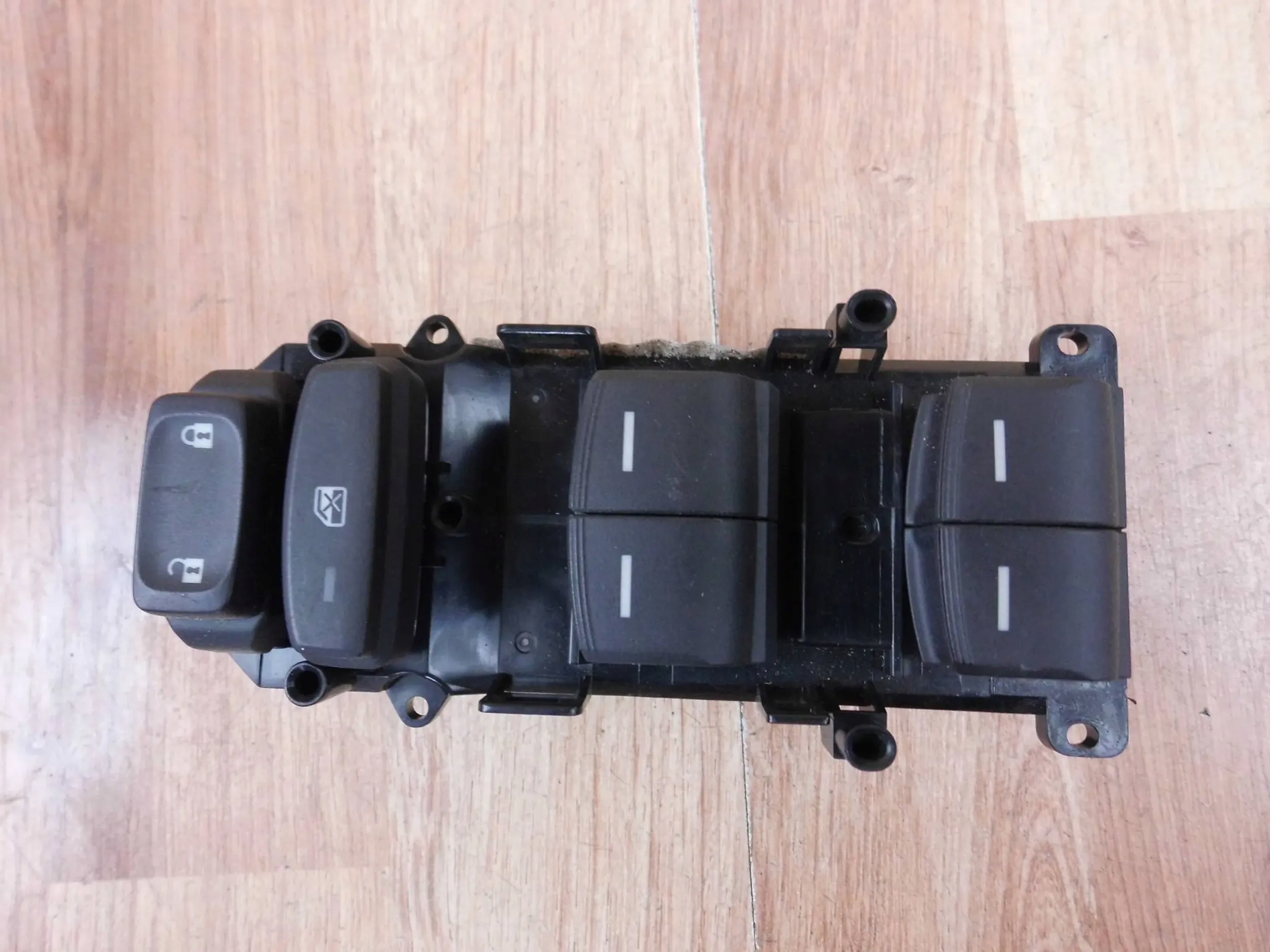 Honda Civic X panel window control switch left front front