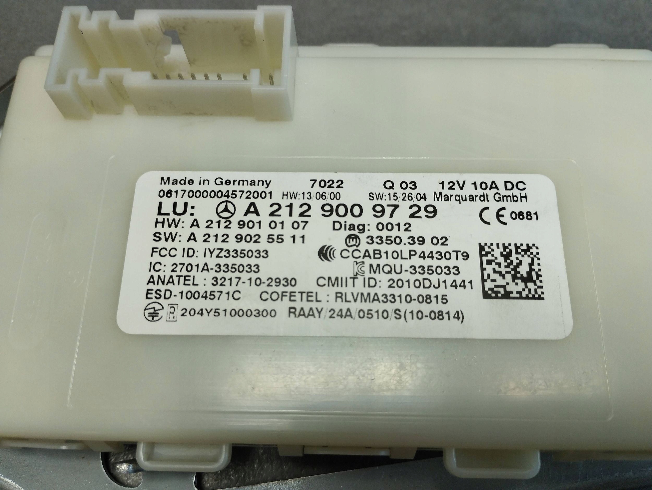 Mercedes-Benz B W246 W242 module control unit KEYLESS A2129009729