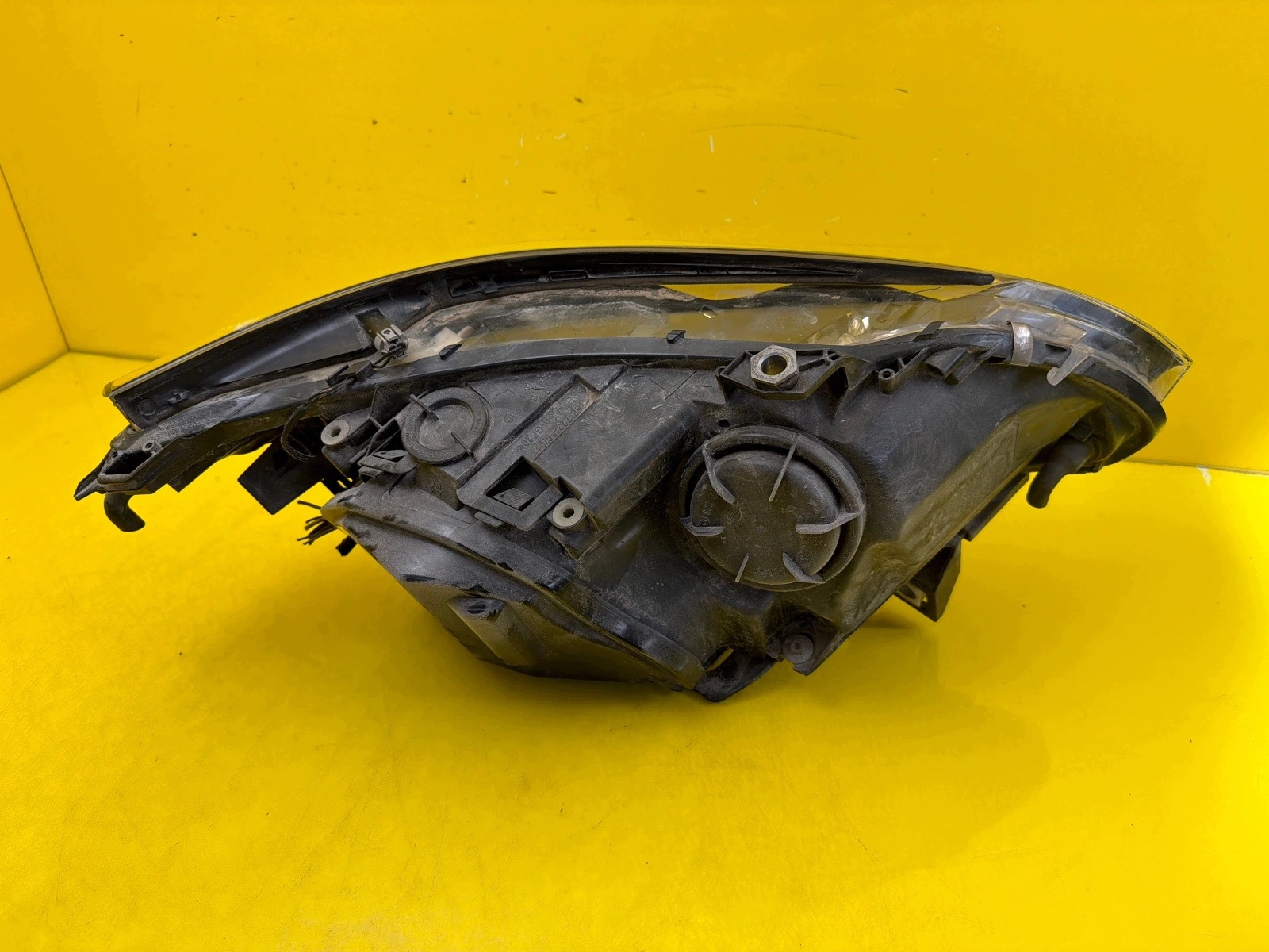 light left Bmw 5 E60 E61 Lift 2007-2010 Bi-Xenon Skretna D1S