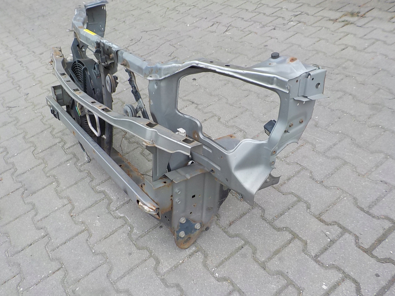 556 NISSAN X TRAIL T30 support panel for radiators sider pillar iron