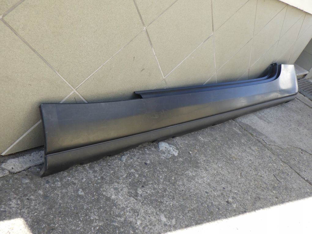 ROLLS ROYCE WRAITH DOWN RR5 RR6 lišta prahová práh pravý levý