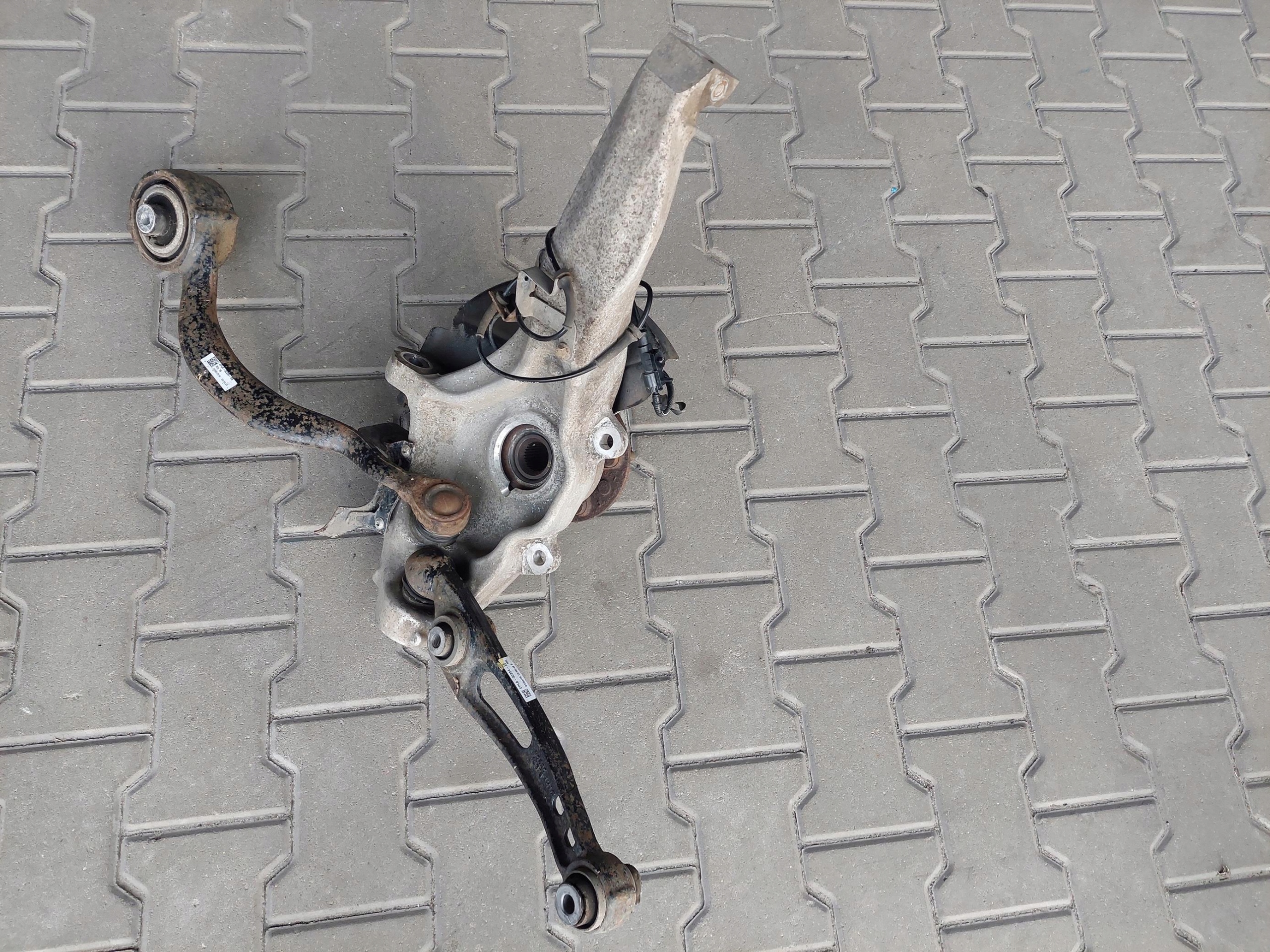 swing front front right arm RANGE ROVER VOGUE L405 3.0 D
