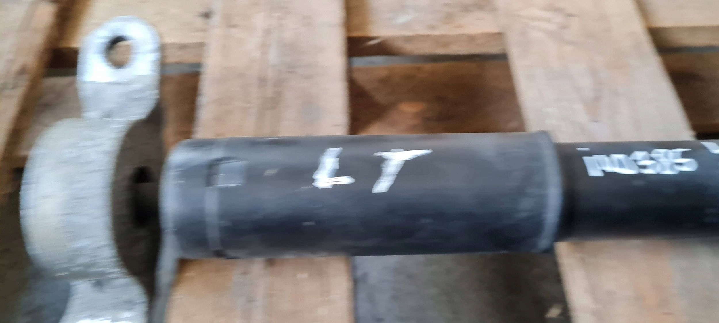 Chrysler Pacifica 2022 shock absorber left right rear part rear 3.6 rear part P68484080AA