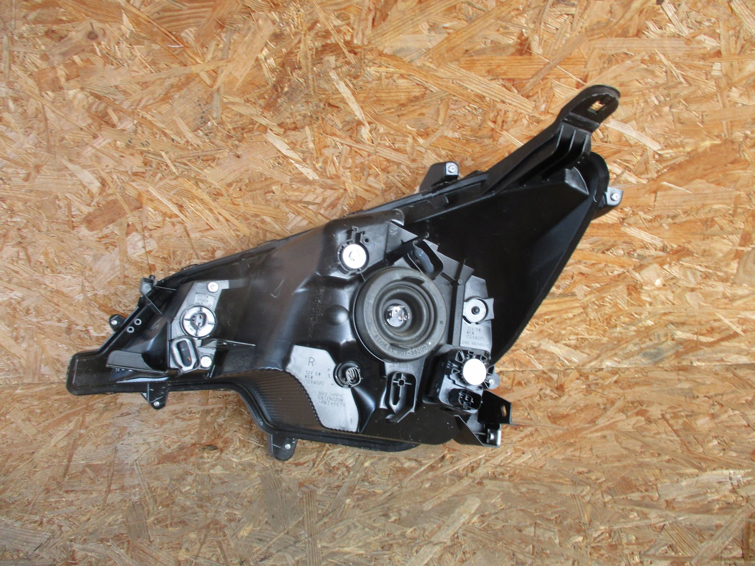 light front front right MITSUBISHI SPACE STAR II 20