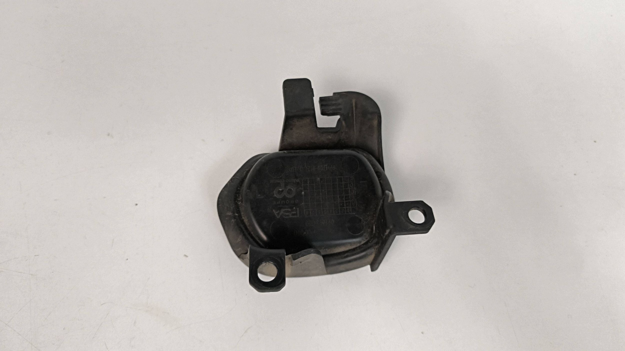 Opel Mokka B spoiler grid fog lights right front 9835264980