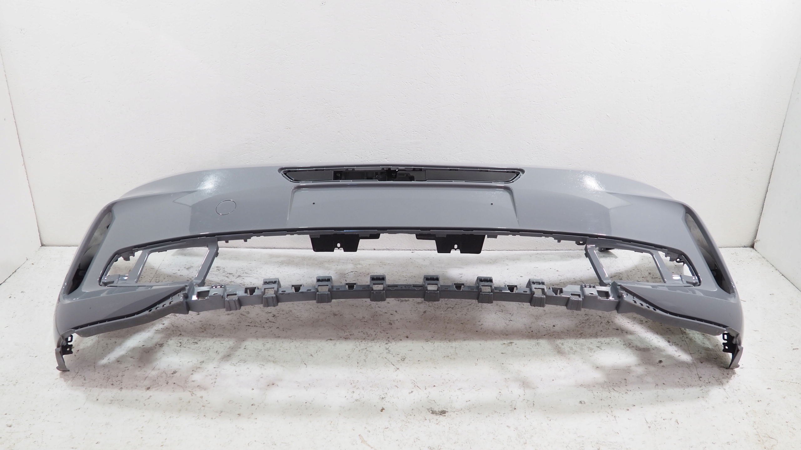 VW ID3 lift bumper front front 10A807221A