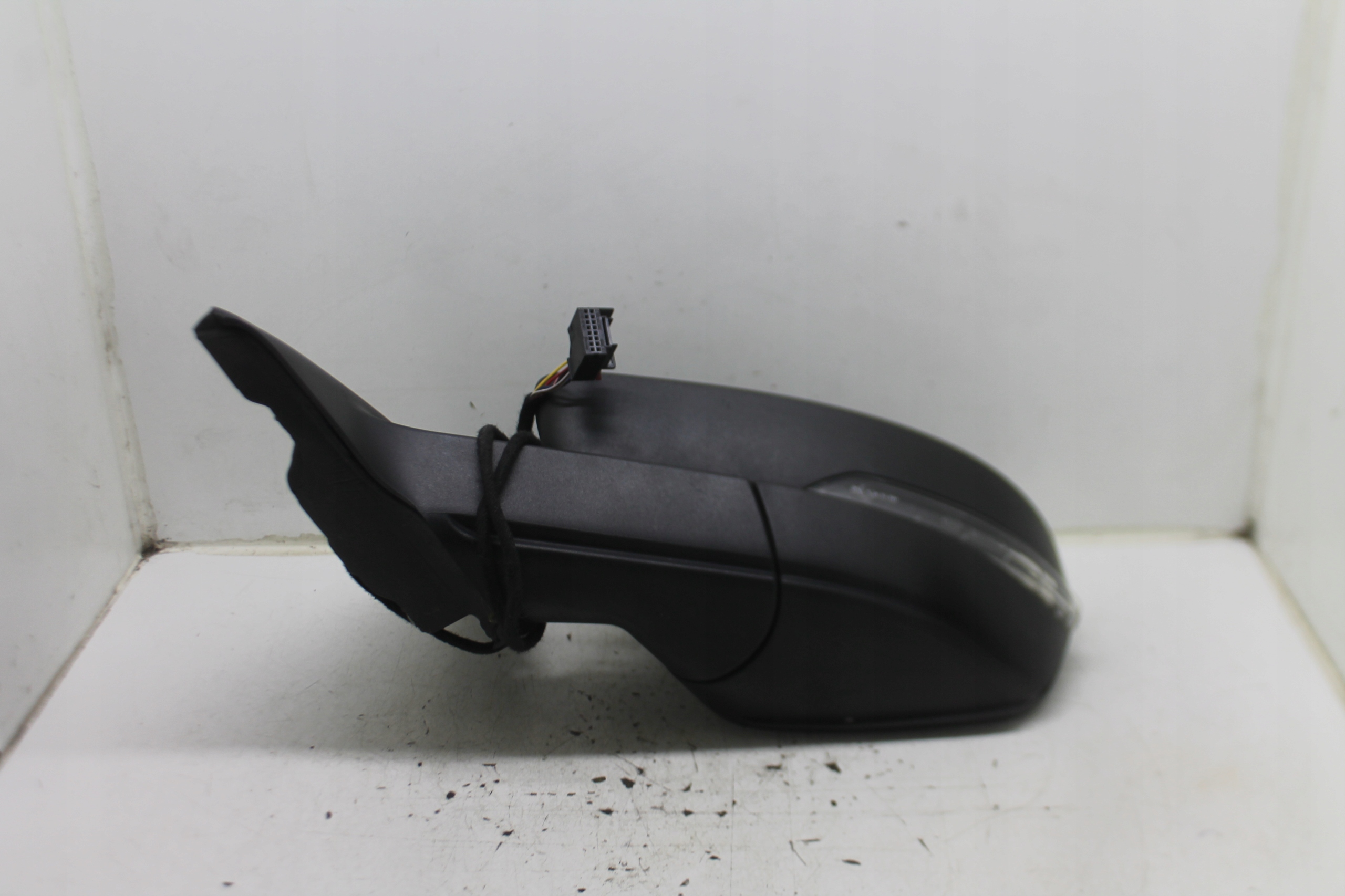 mirror left 6PIN SKODA OCTAVIA III MATOWE 12-18 right hand drive