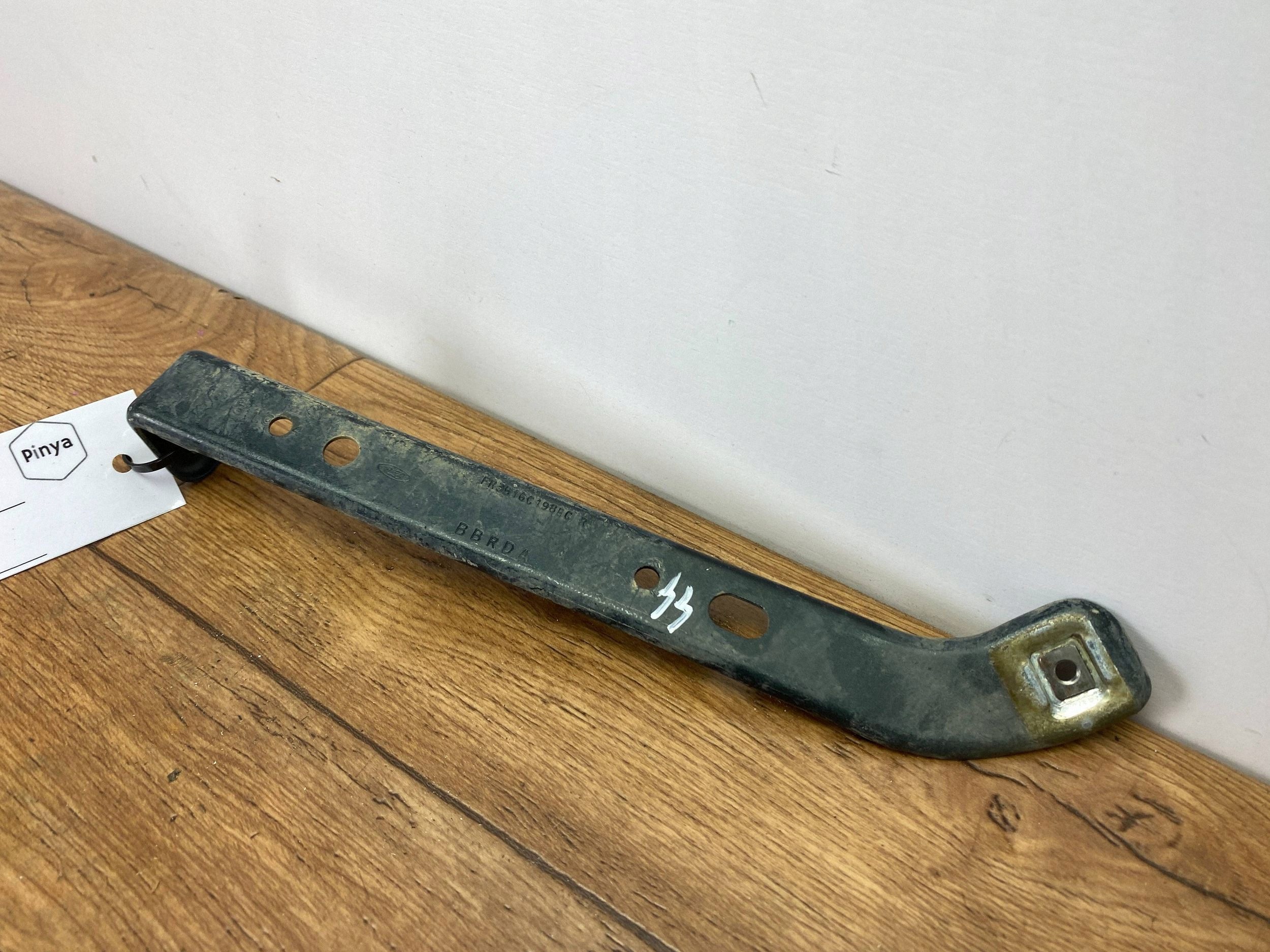Support plaque Aile Droit Avant Ford Mustang VI 2015+