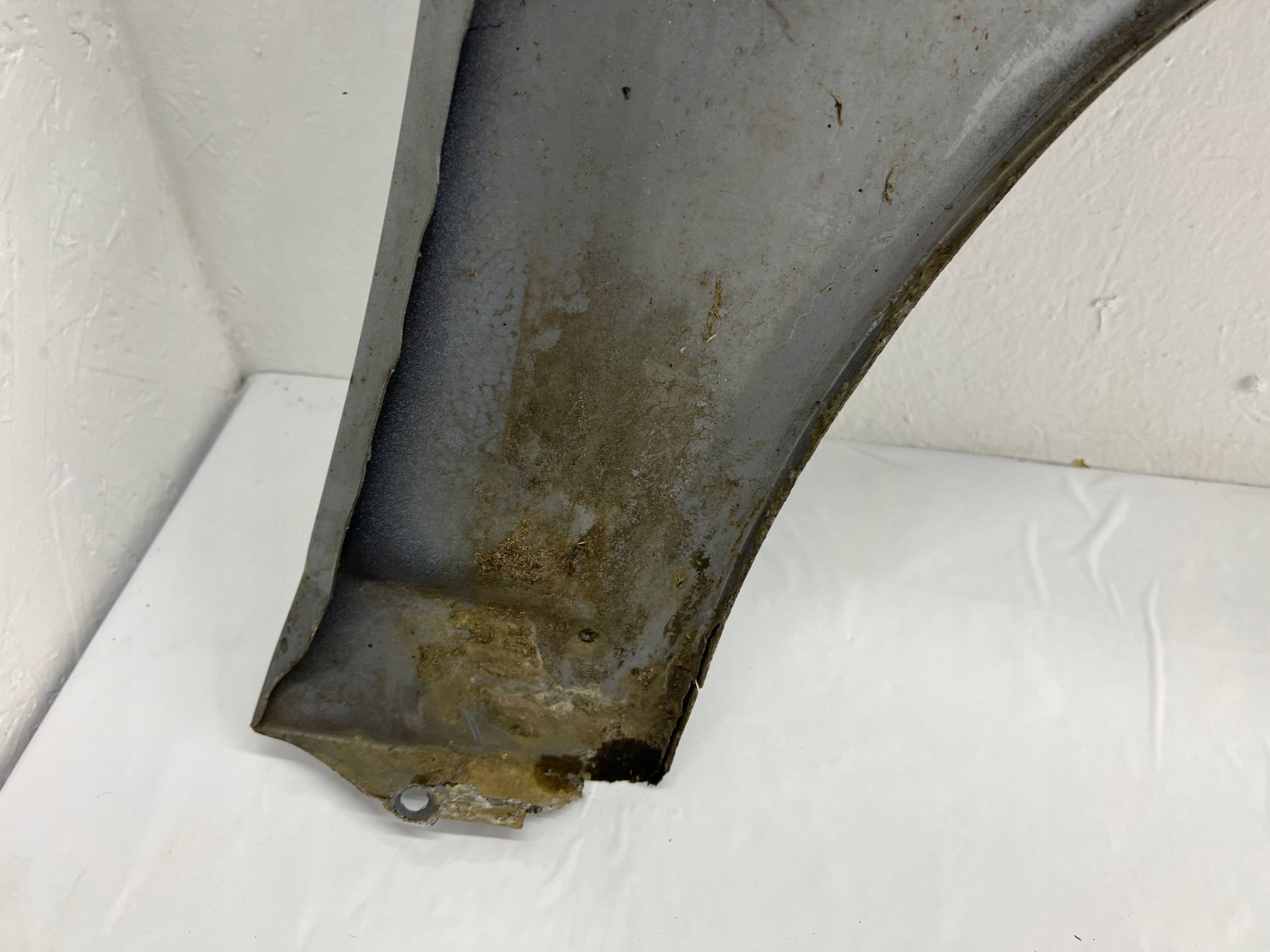 fender left front front AUDI A6 C6 before LIFT 2006 ROK LY7J