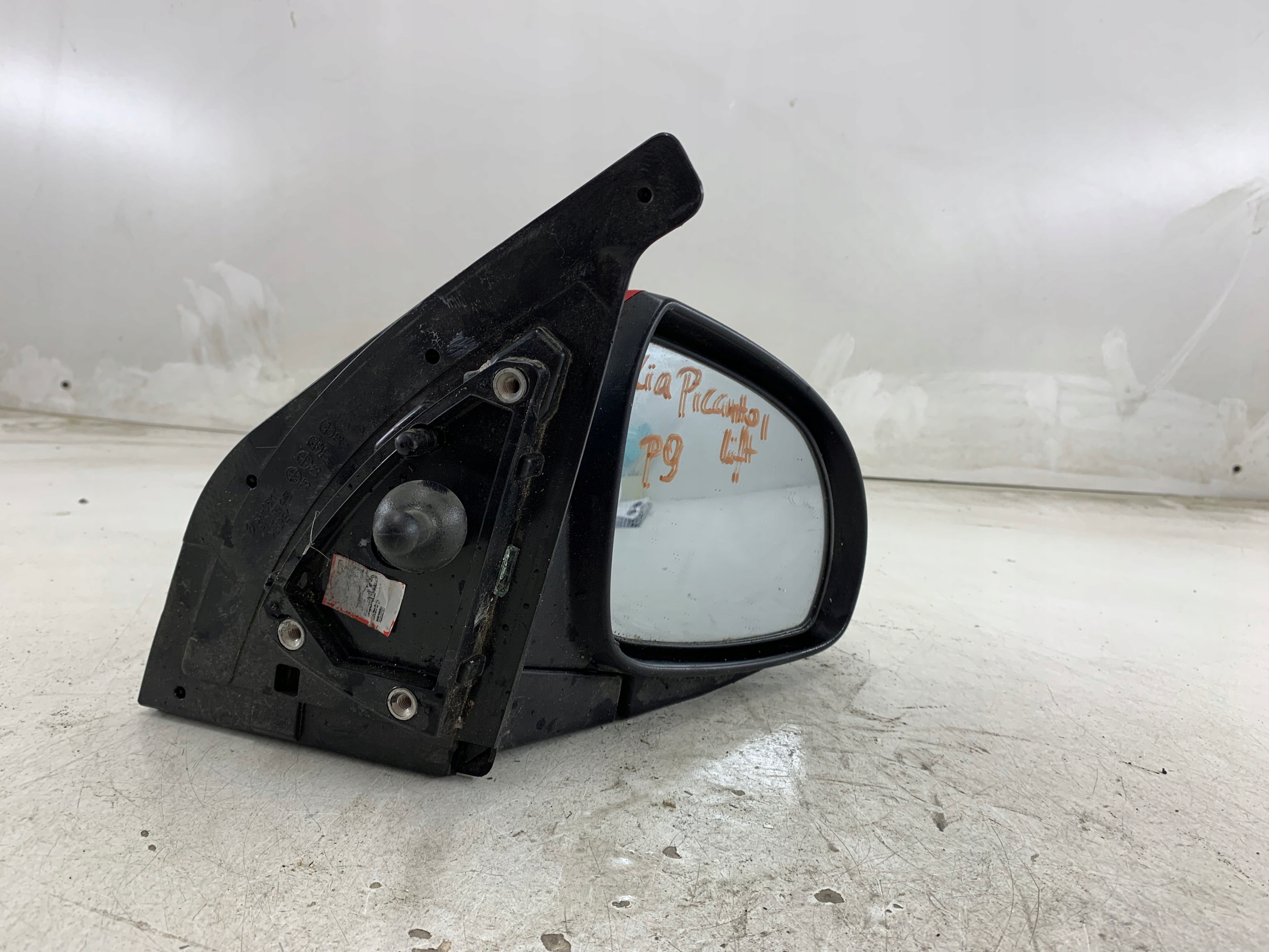 KIA PICANTO and LIFT mirror right P9 manually
