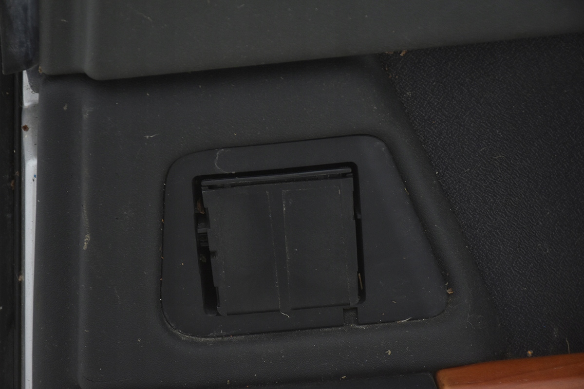 Tür hinten heck rechts RANGE ROVER III L322
