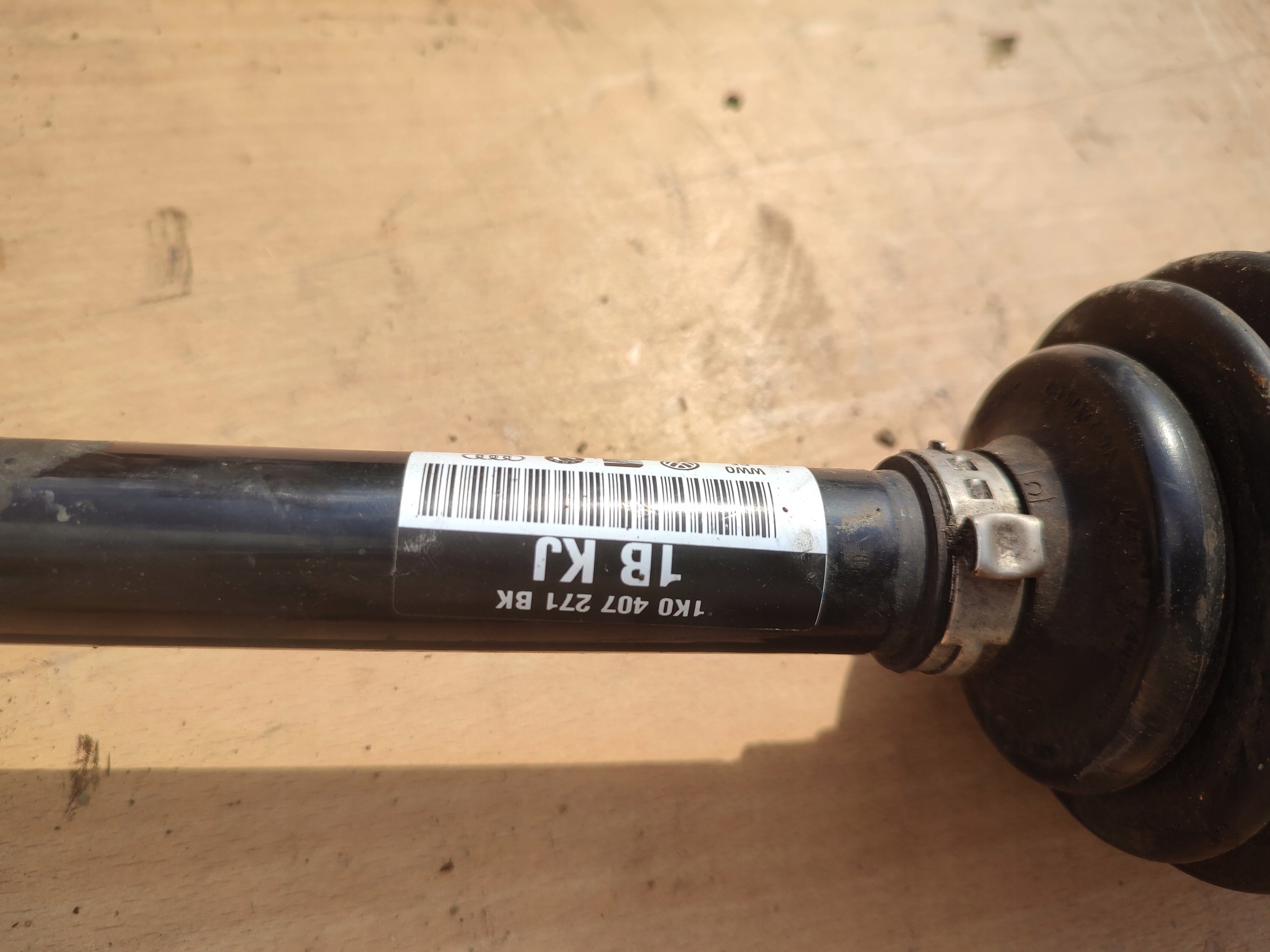 semi-axis left front left front SEAT LEON 1K0407271BK