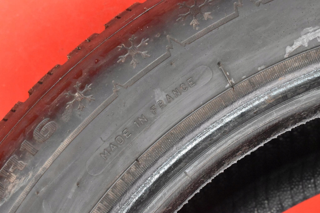 tyre tyres 2 SZT DUNLOP 205/60/16 22R