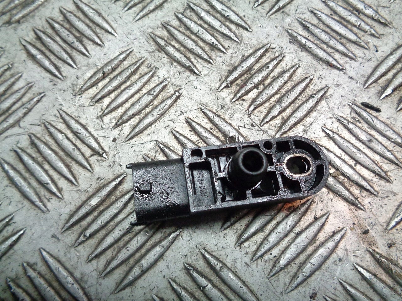 CZUJNIK CIŚNIENIA PRIMERA P12 1.9 DCI 8200168253 Producent części Nissan OE