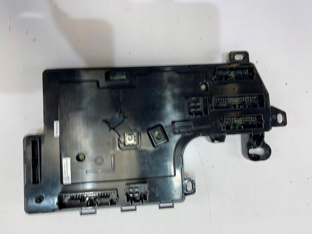 TESLA MODEL III 3 moduł sterownik lewy przód Numer katalogowy części 1078673-90-H