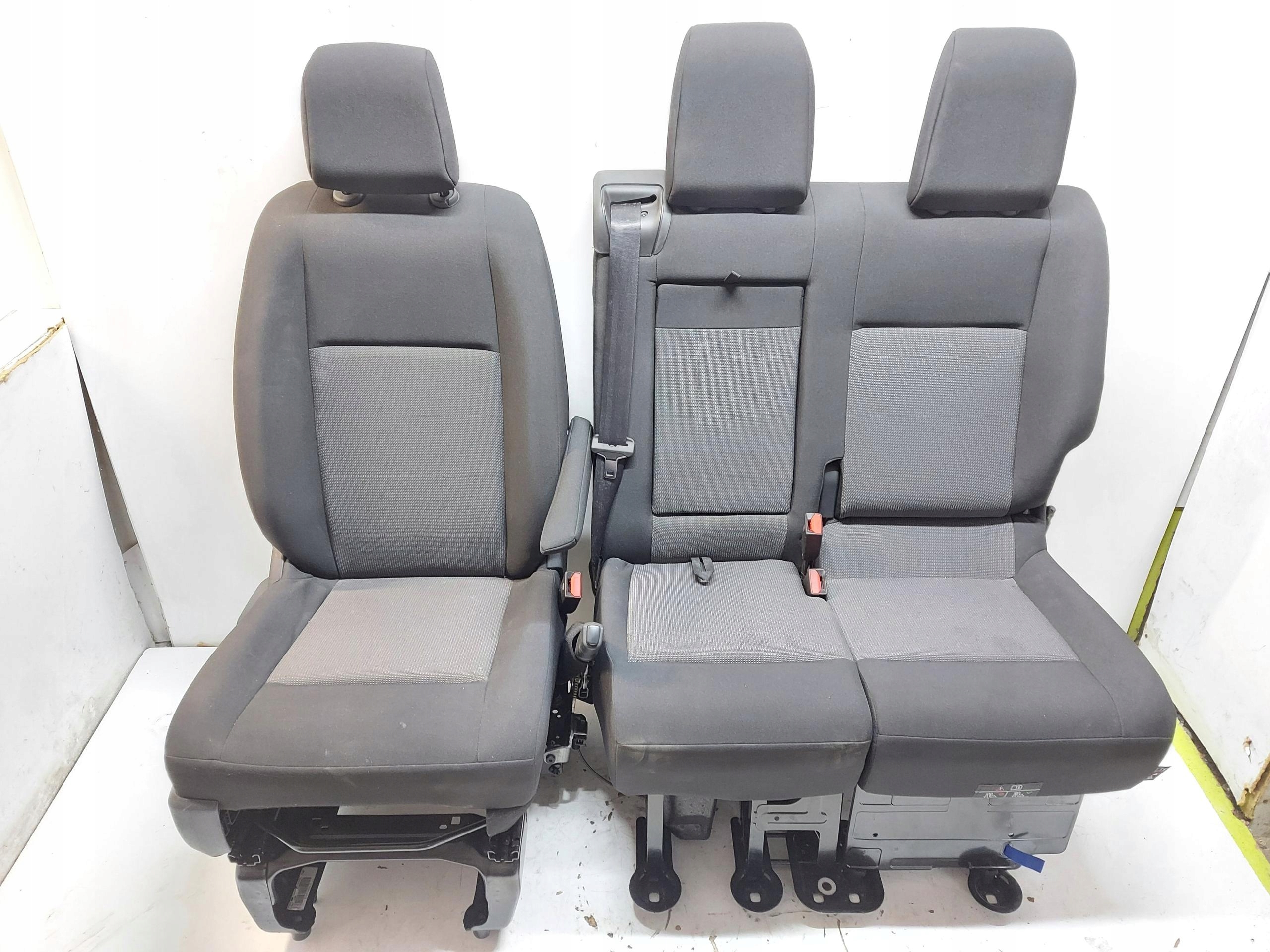 PSA Vivaro Jumpy Expert Proace 2024r KANAPY sjedala