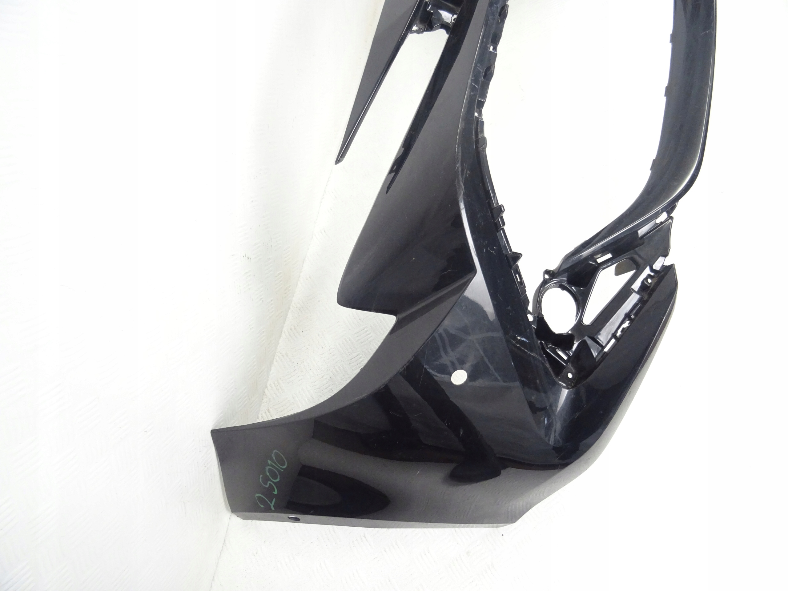 Toyota Corolla 18- bumper front front