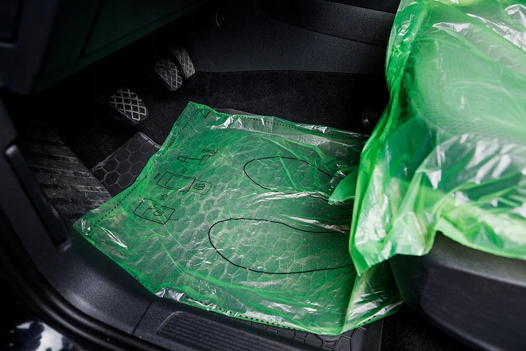 POKROWIEC OCHRONNY NA FOTEL, FOLIA ECO 5W1, OP 200SZT. Marka Neo Tools