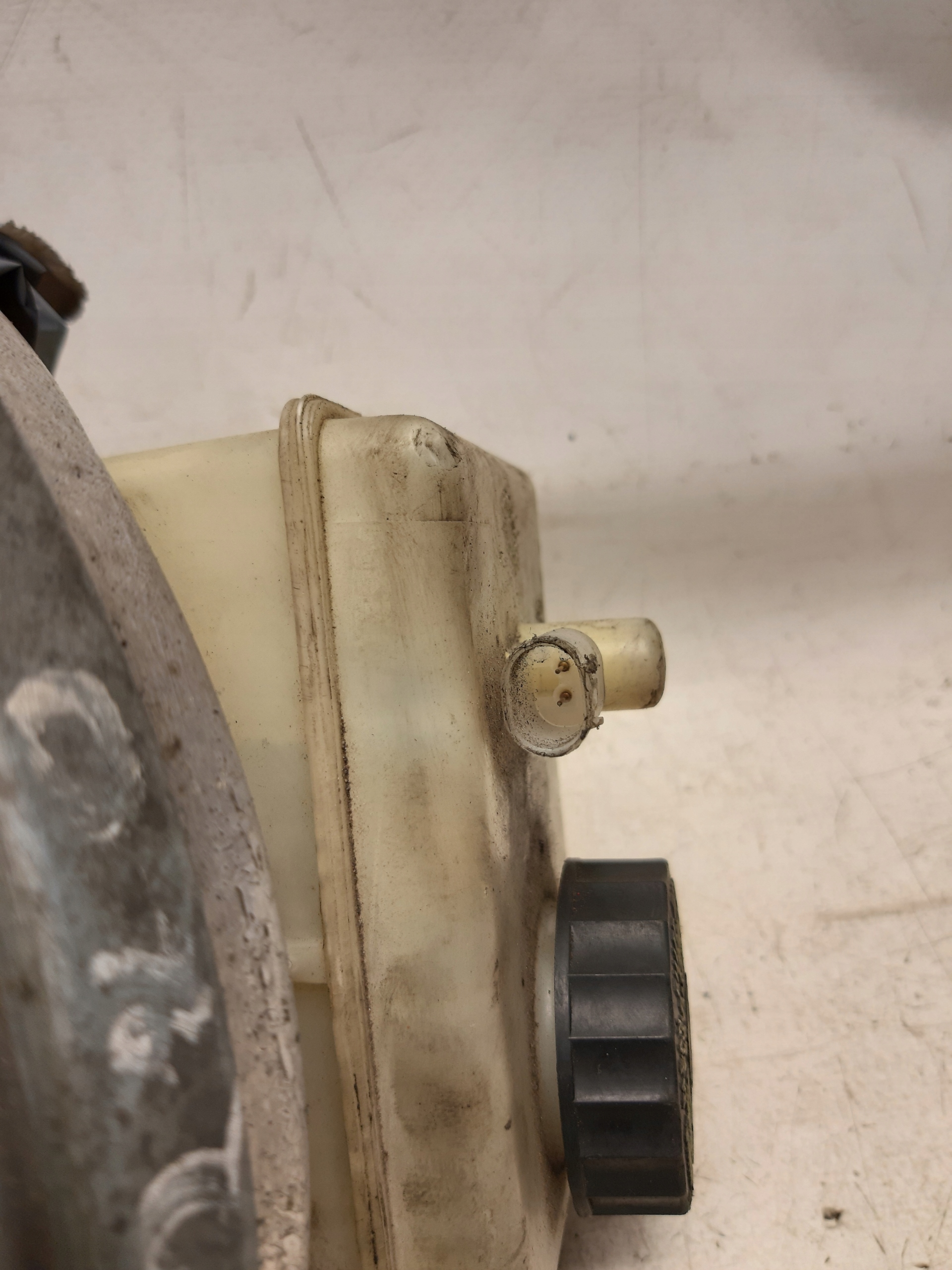 servo pump brake MERCEDES W220 3.2CDI