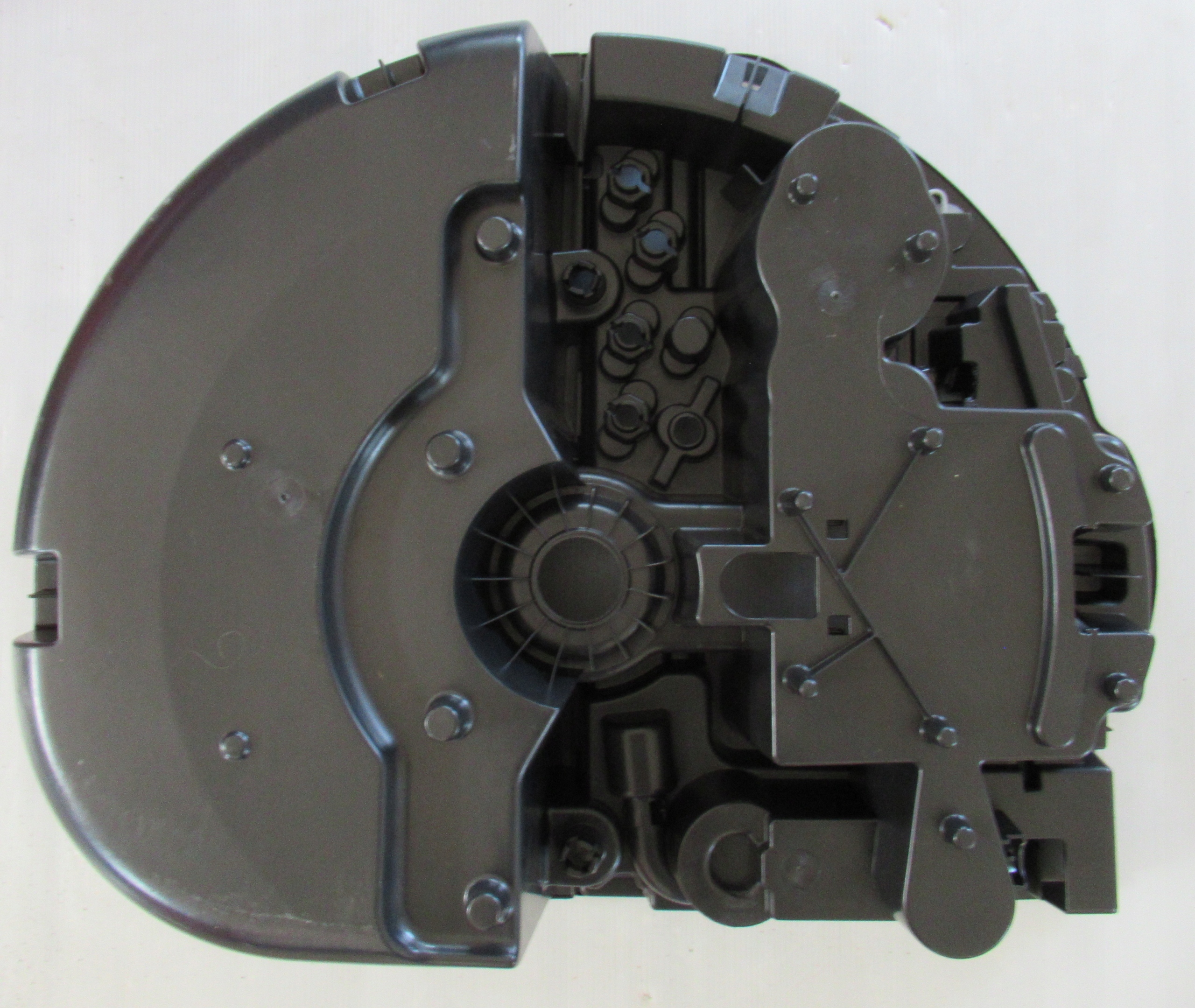 TWINGO II WKŁAD MOCOWANIE KOŁA ZAPASOWEGO Producent części Renault OE