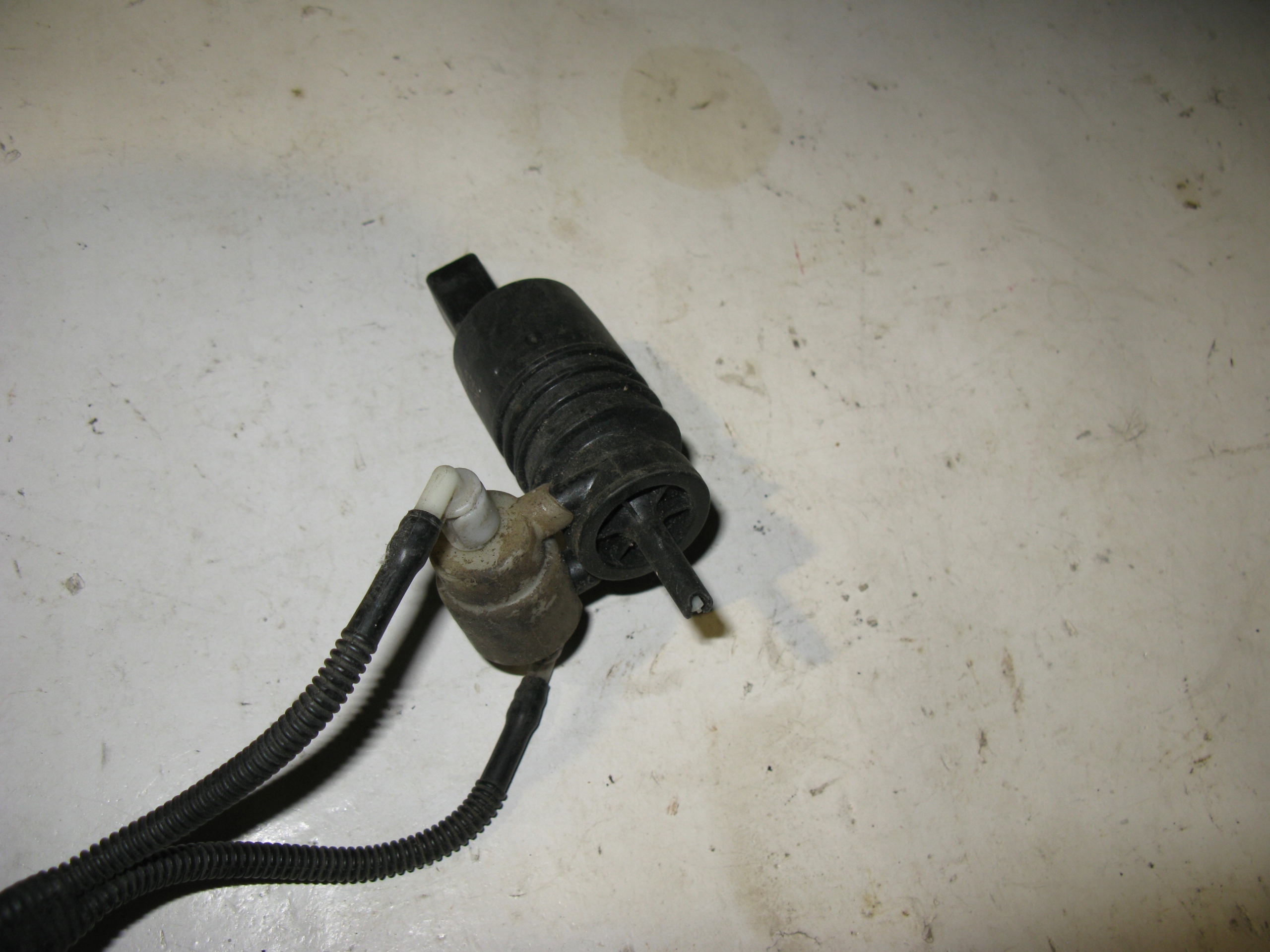 engine pump washers SEAT ALTEA 1T0 955 651 A