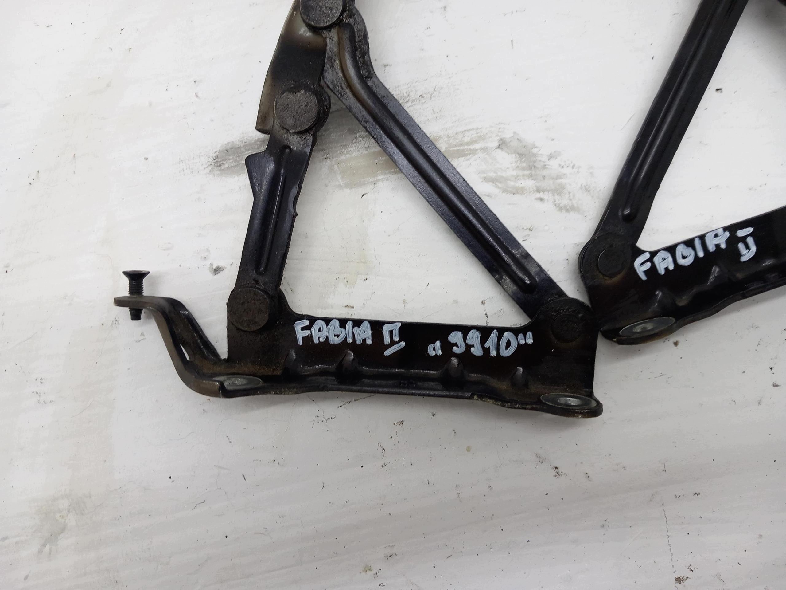 hinges KOMPLET bonnets SKODA FABIA II 9910 07-14