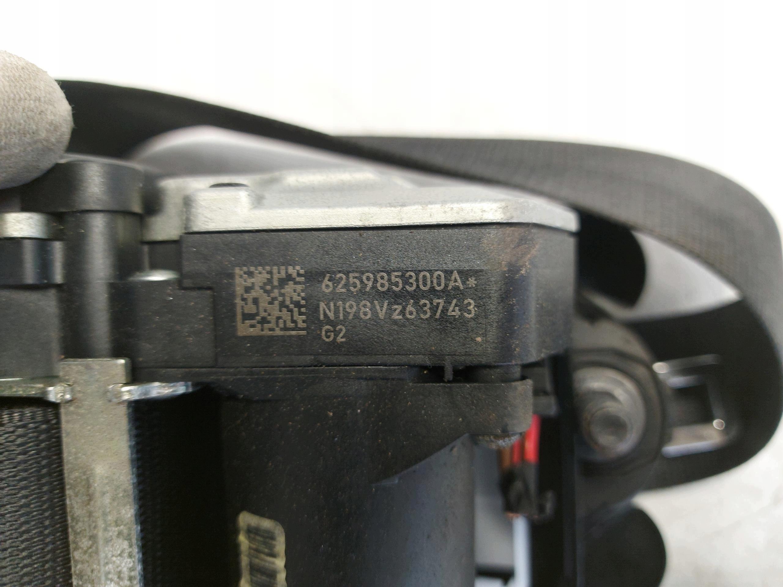 BMW F10 M5 M6, 2013 tension belt adjuster switch supports left front 623760800e