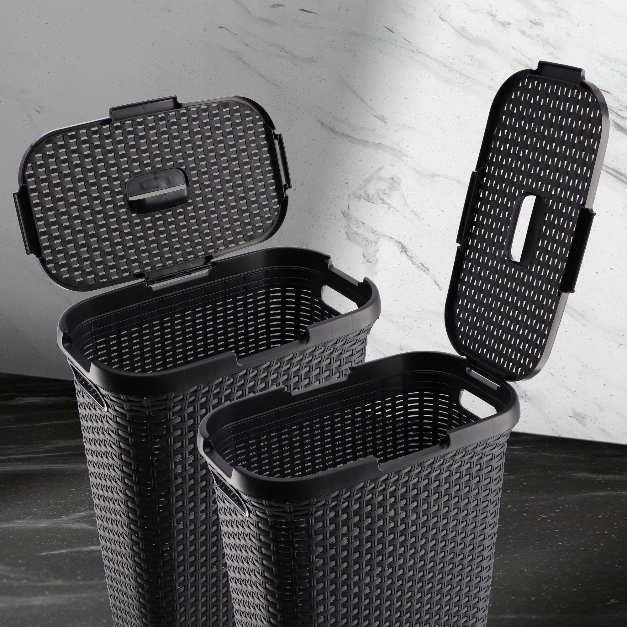 CURVER KOSZ POJEMNIK NA PRANIE BIELIZNĘ WĄSKI 40L Marka Curver